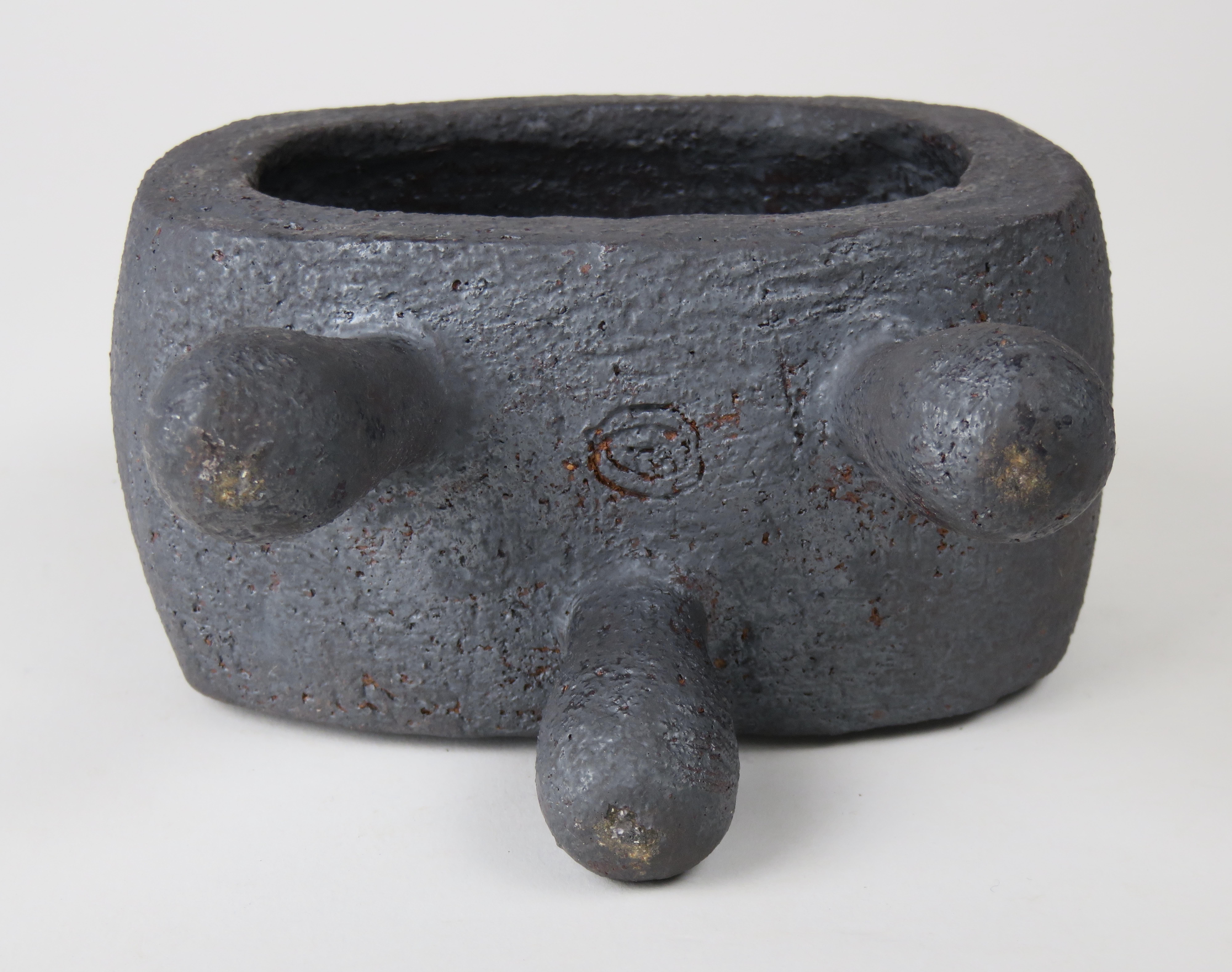 Small Dark Silver-Gray Hollow Rectangular Ring Ceramic Sculpture on 3 Legs 5