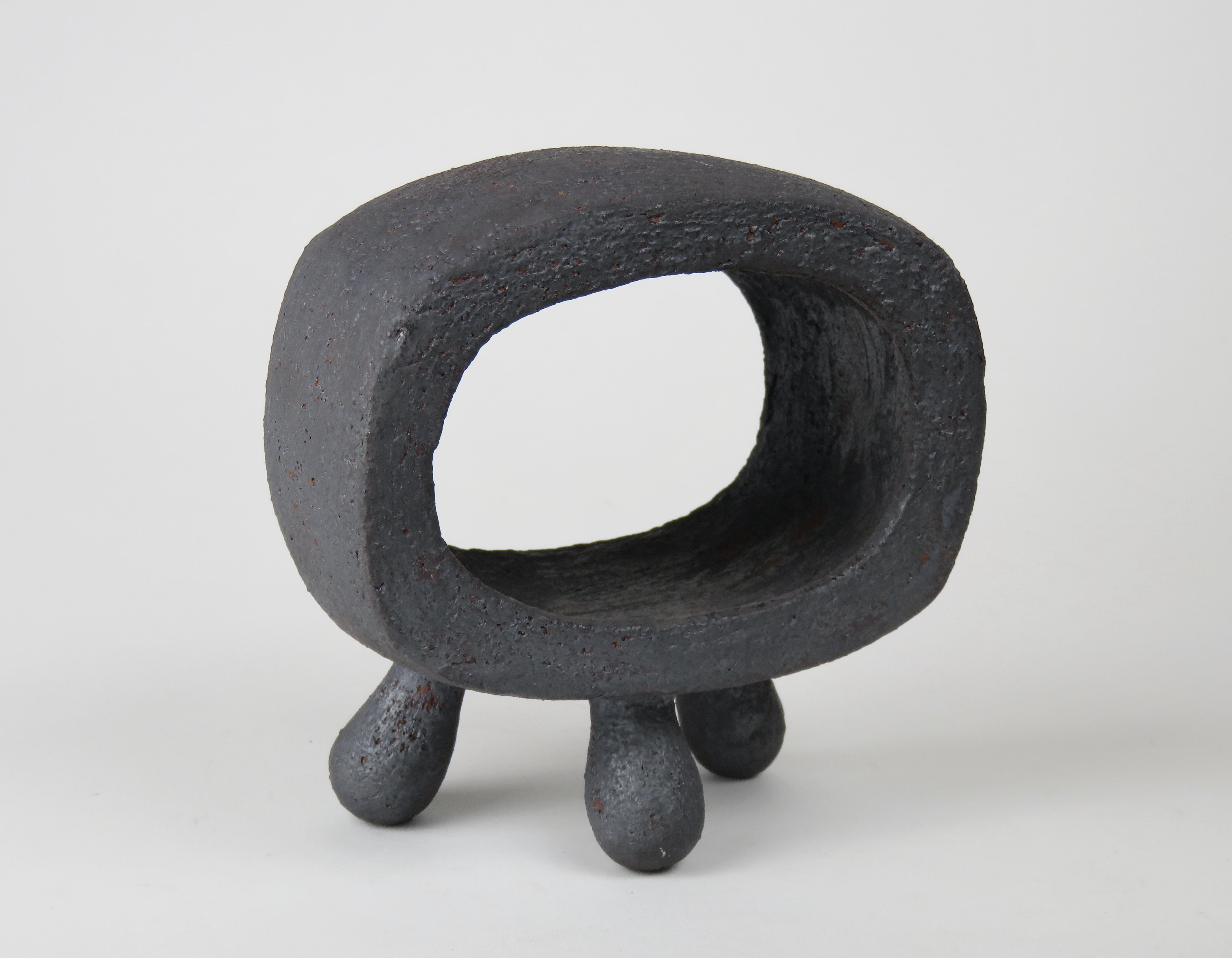 Organic Modern Small Dark Silver-Gray Hollow Rectangular Ring Ceramic Sculpture on 3 Legs