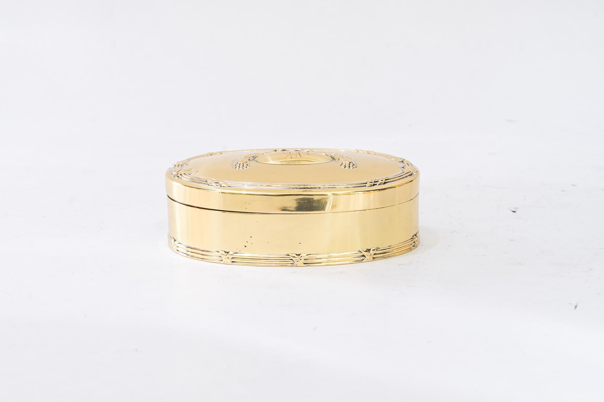 Small decorative brass box vienna around 1920s
Brass polished and stove enameled