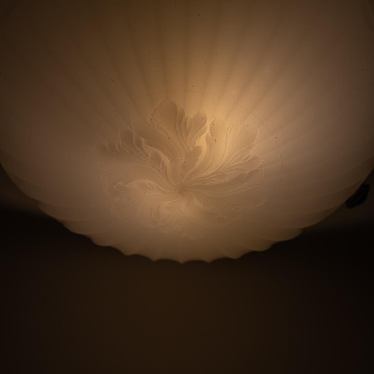 Small Decorative Jefferson Moonstone Glass Plafonnier Ceiling Light 9