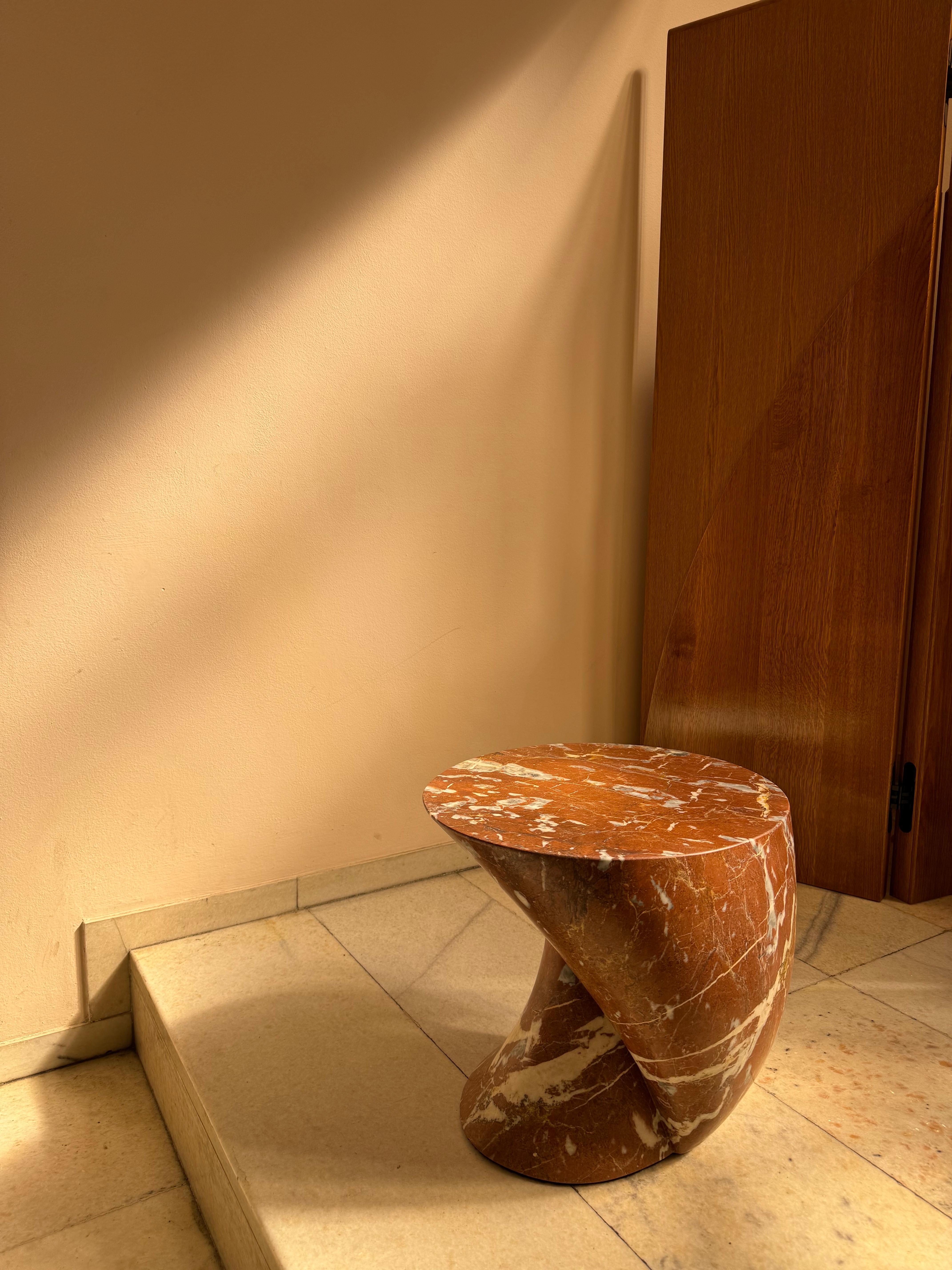 Small Departed Marble Side Table by Studio TOOJ For Sale 2