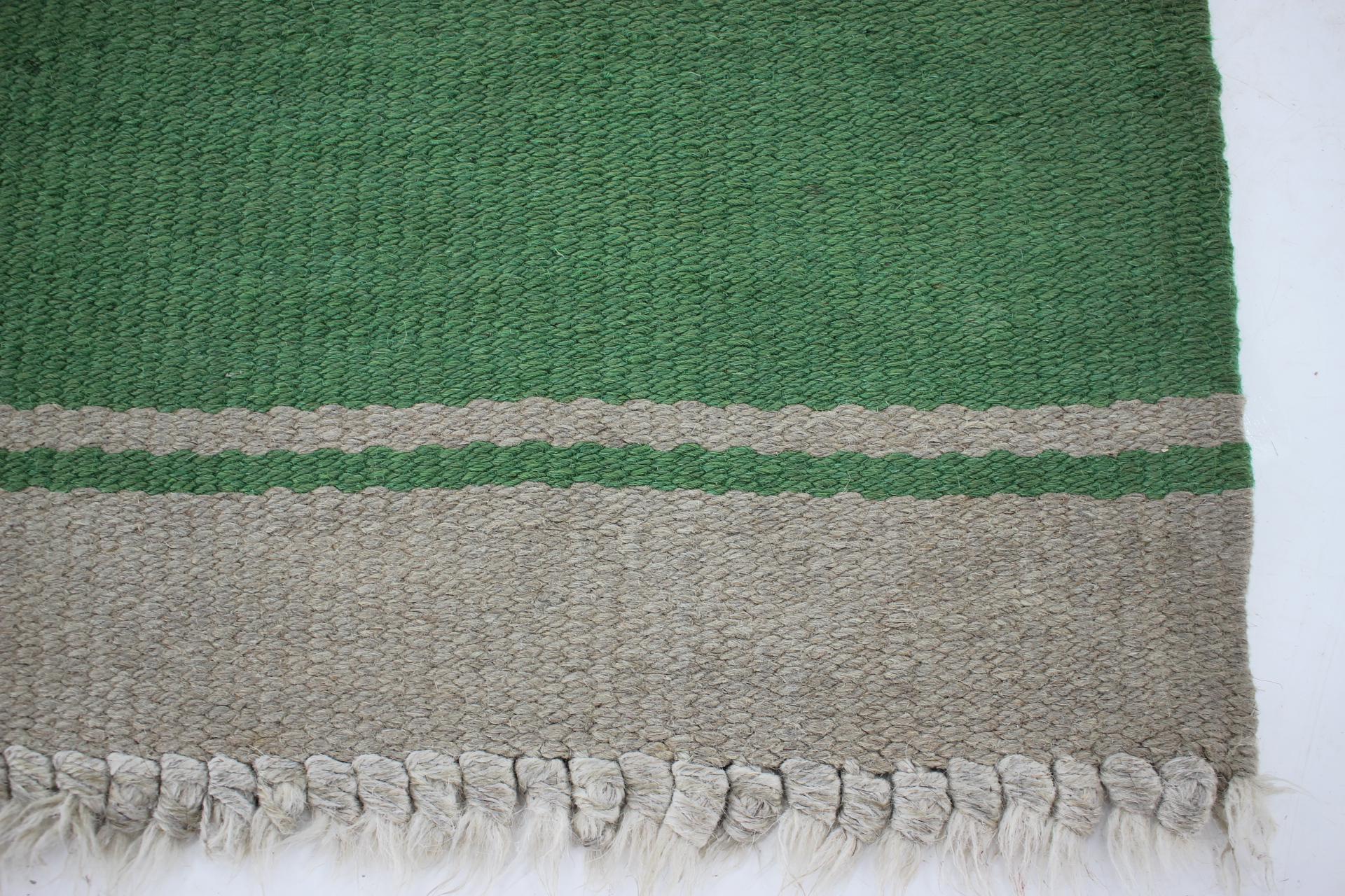 Small Design Geometric Kilim Carpet in Style of Antonín Kybal, 1950s In Good Condition In Praha, CZ