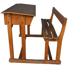 Piccola scrivania 2 posti di scolaretto in faggio, 1920