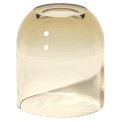 Petite table d'appoint Dew Drop en résine translucide citrine, par Ian Cochran