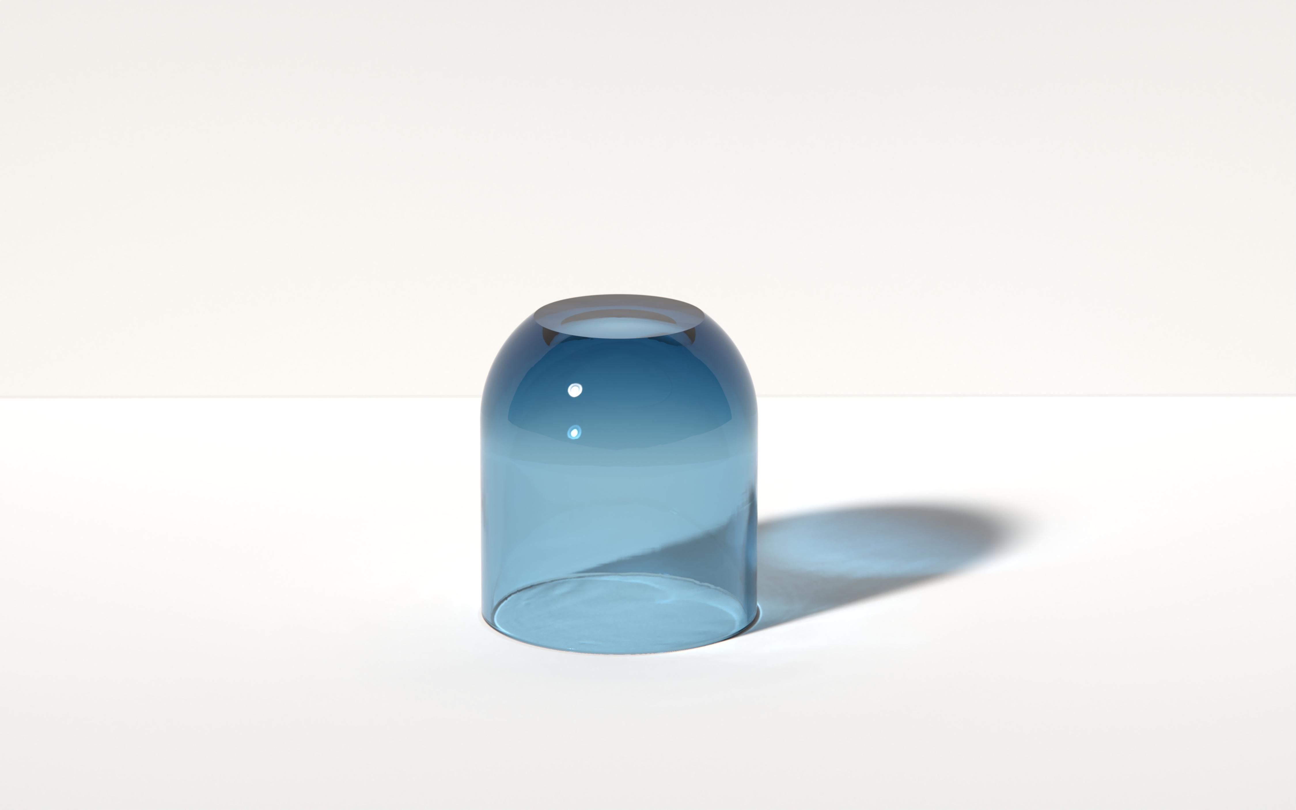 Kleiner Beistelltisch Dew Drop in Spritz Orange, transluzentes Kunstharz, von Ian Cochran im Zustand „Neu“ im Angebot in New York, NY