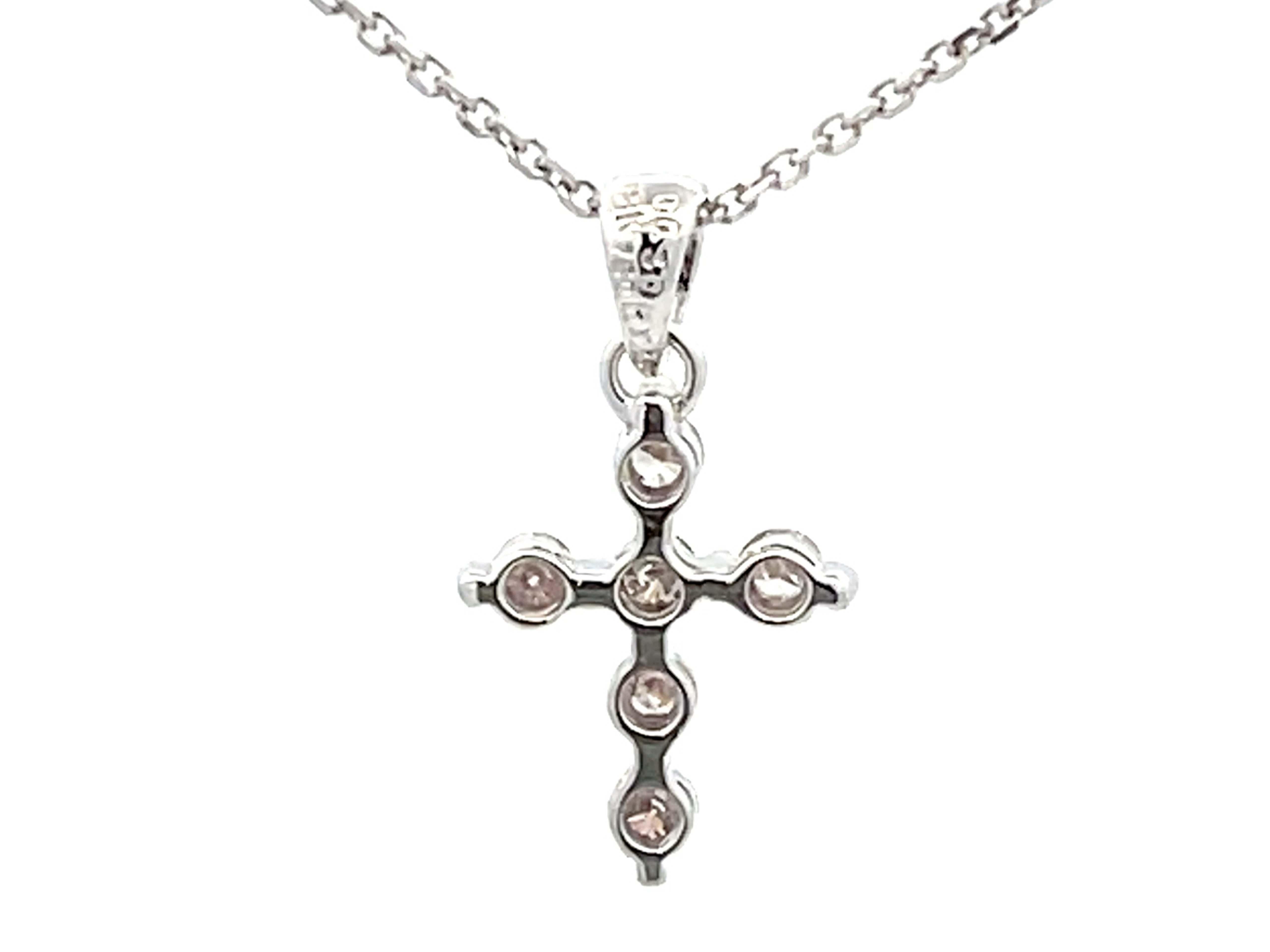 Small Diamond Cross Necklace 18k White Gold For Sale 1