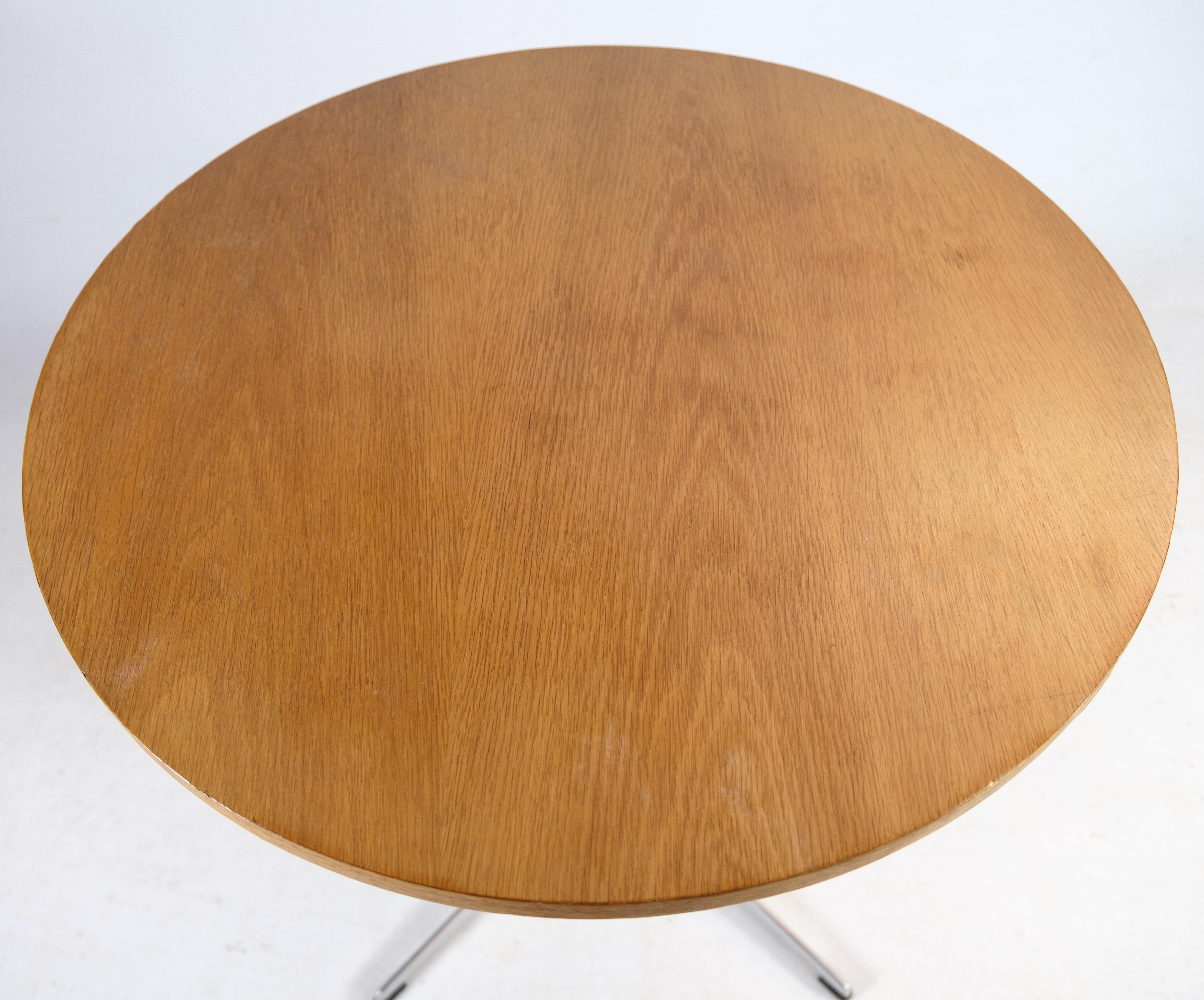 Danish Small Dining Table / Side Table, Oak, Designed by Arne Jacobsen, 1991