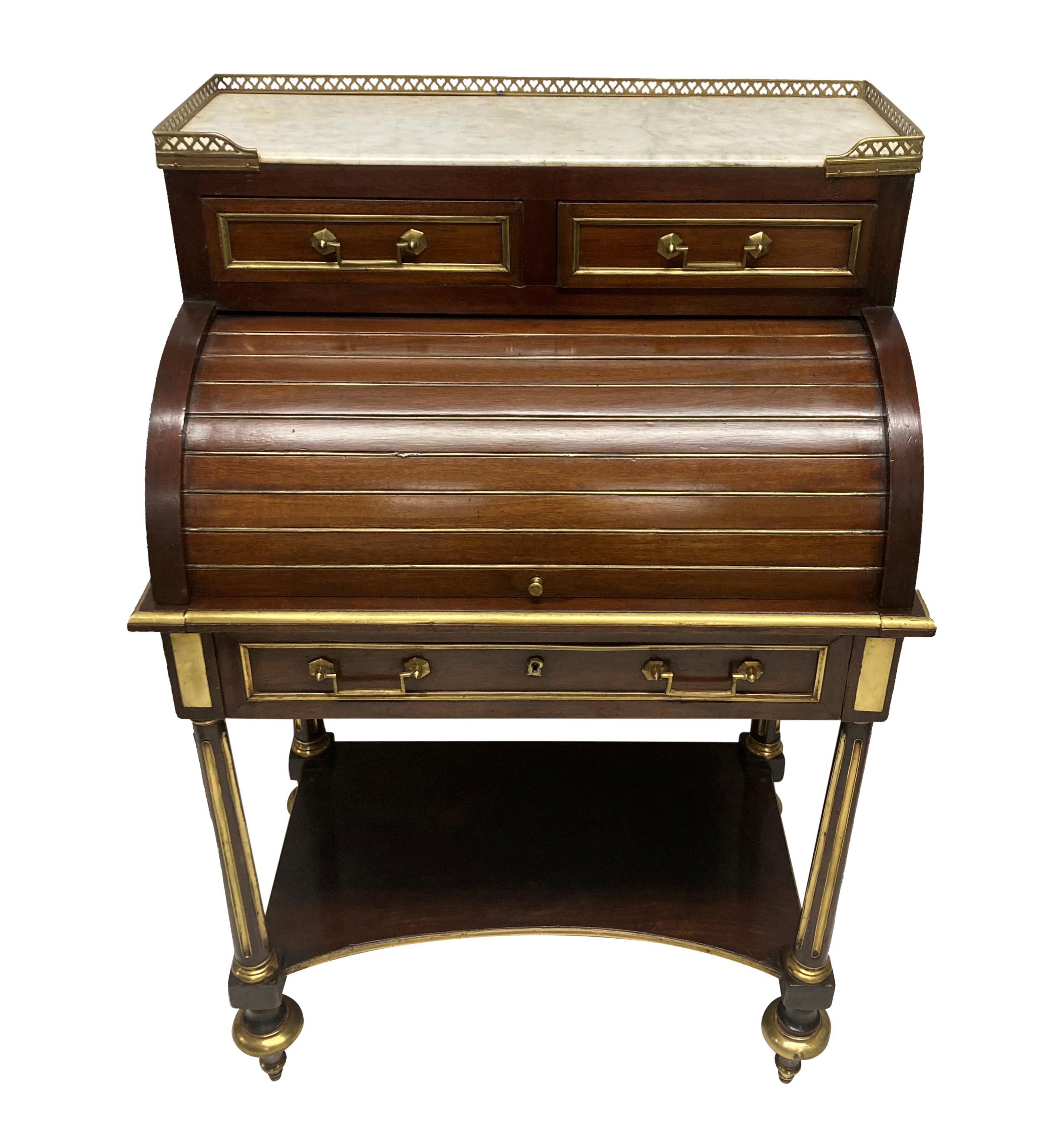 Small Directoire Cylinder Desk In Mahogany For Sale 2