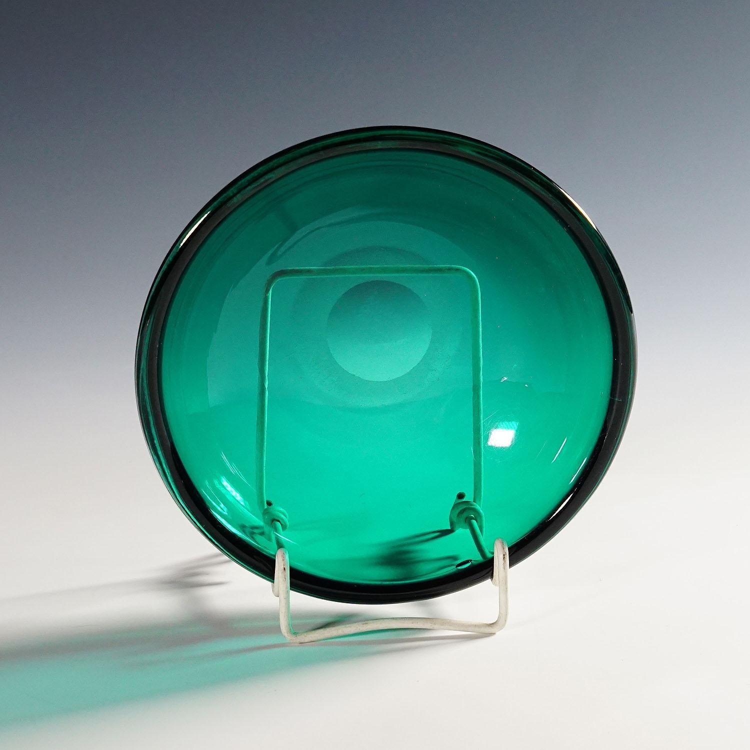 Italian Small Dish in Green Glass, Venini Murano, Ca. 1930s For Sale