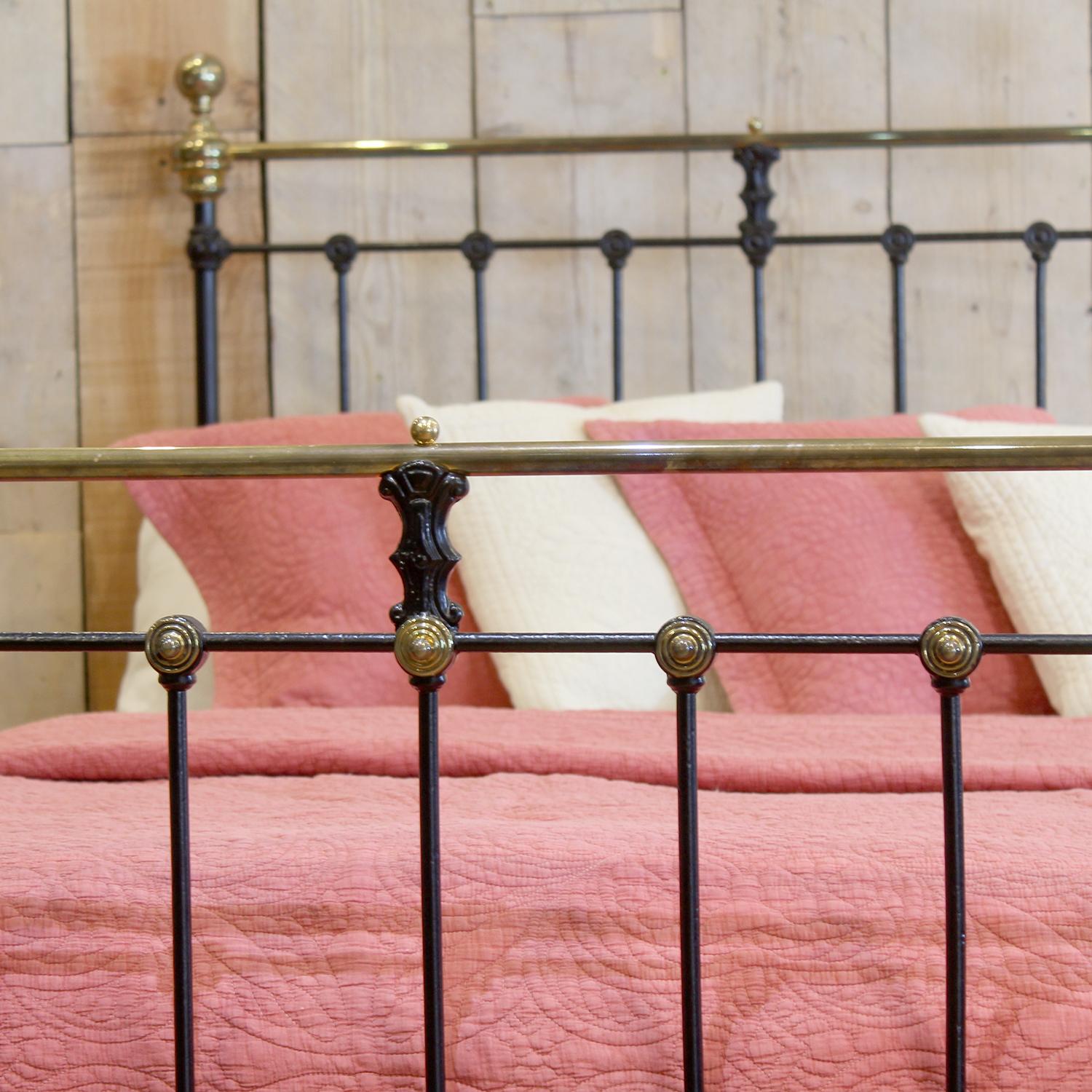Cast Small Double Brass and Iron Bed in Black, MD172