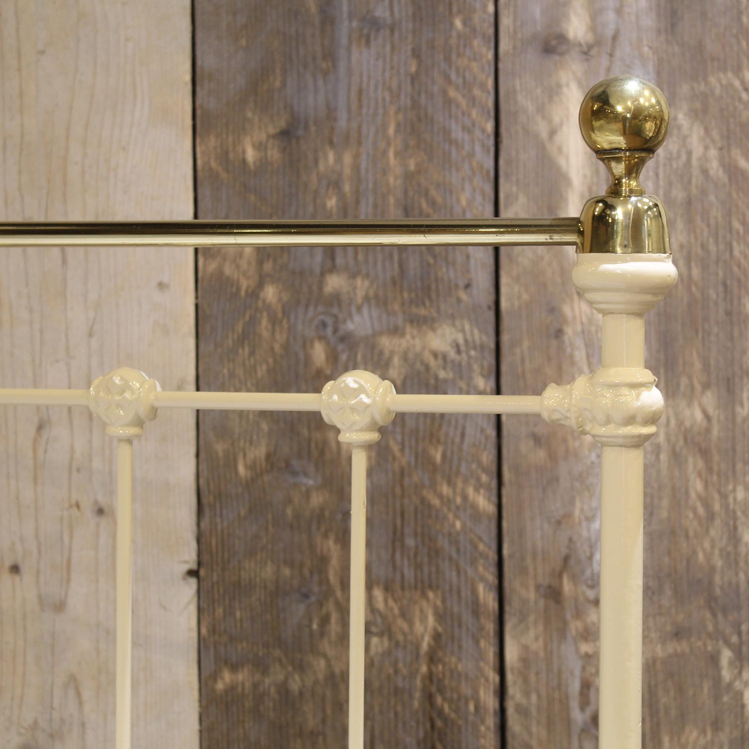Small Double Brass and Iron Bed in Cream, MD161 2