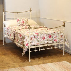 Small Double Cream Antique Bed MD132