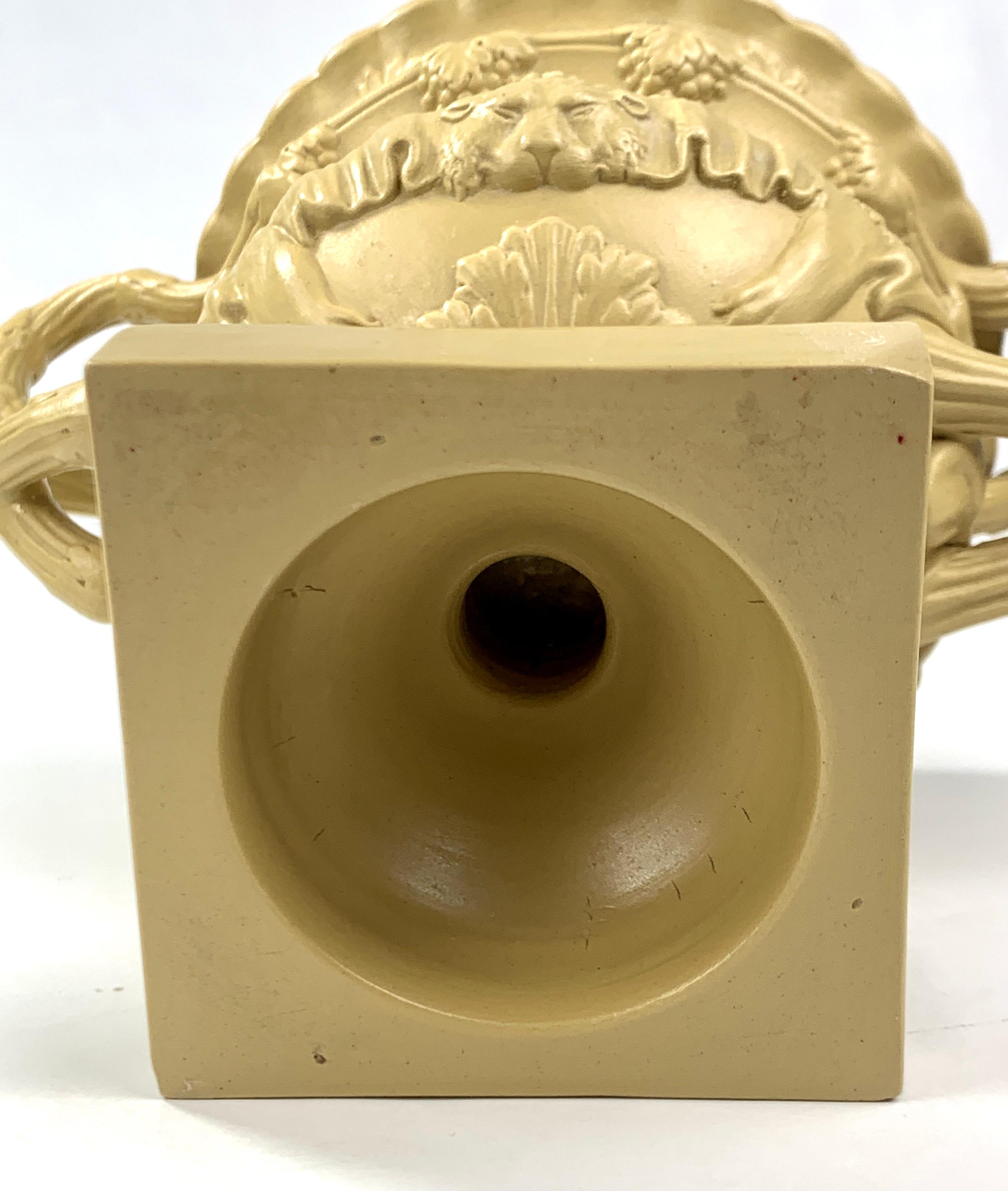 Small Drabware Vase Neoclassical Design Made England, Circa 1830 1