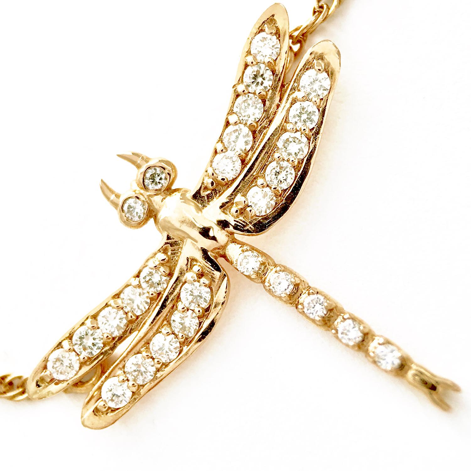 Brilliant Cut Small Dragonfly Diamond Necklace / Yellow Gold For Sale