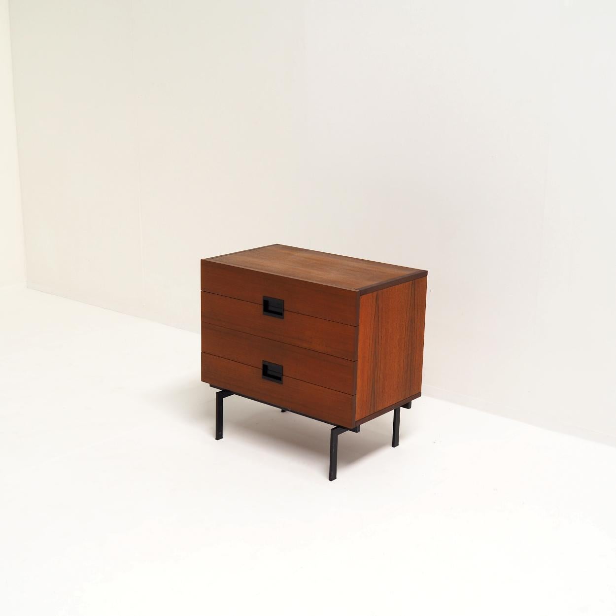 Mid-Century moderno Piccolo mobile da disegno di Cees Braakman per Pastoe, serie giapponese in vendita