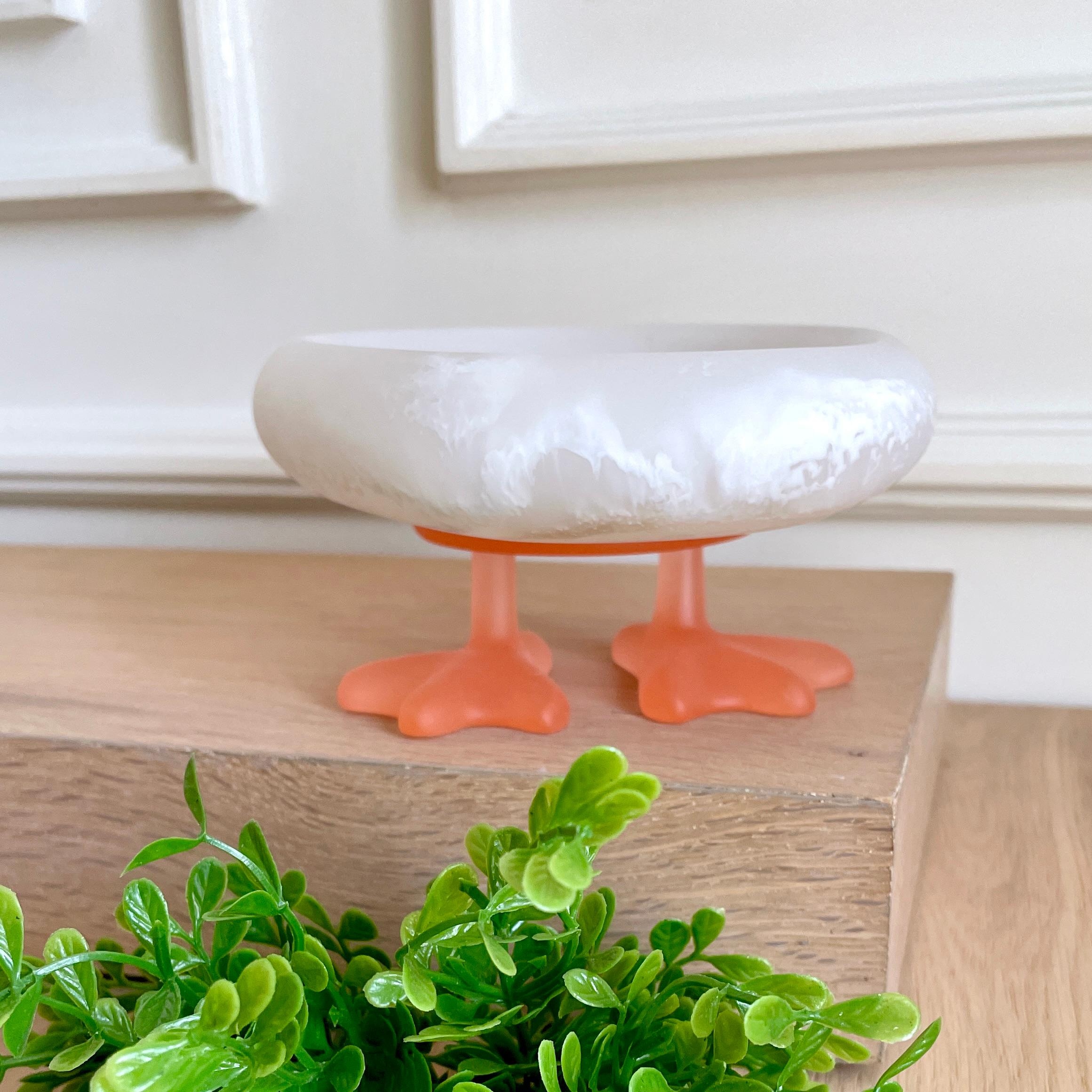 Modern Small Duckling Tray in White  Resin by Paola Valle For Sale