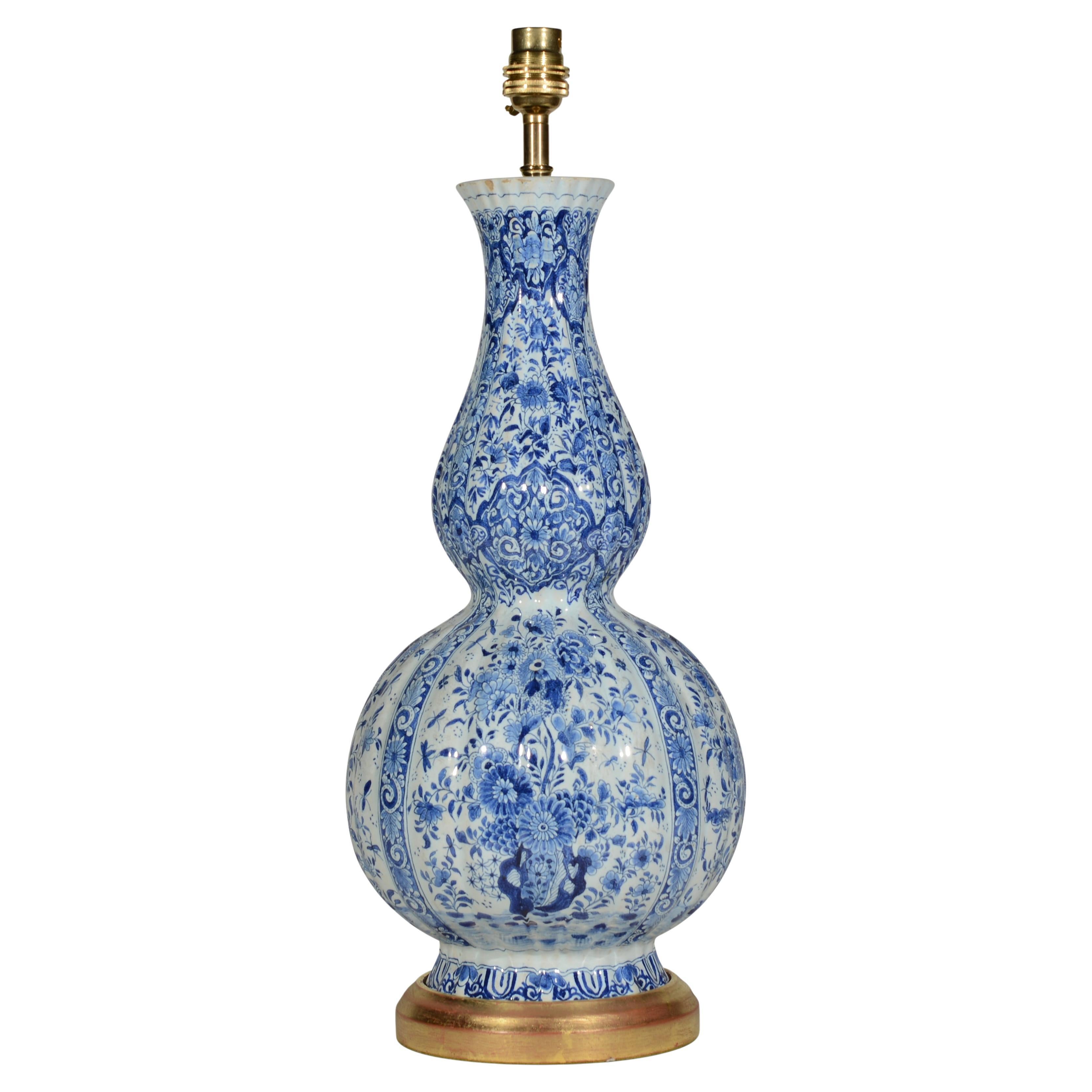 Small Dutch Delft Blue and White Double Gourd 19th Century Table Lamp