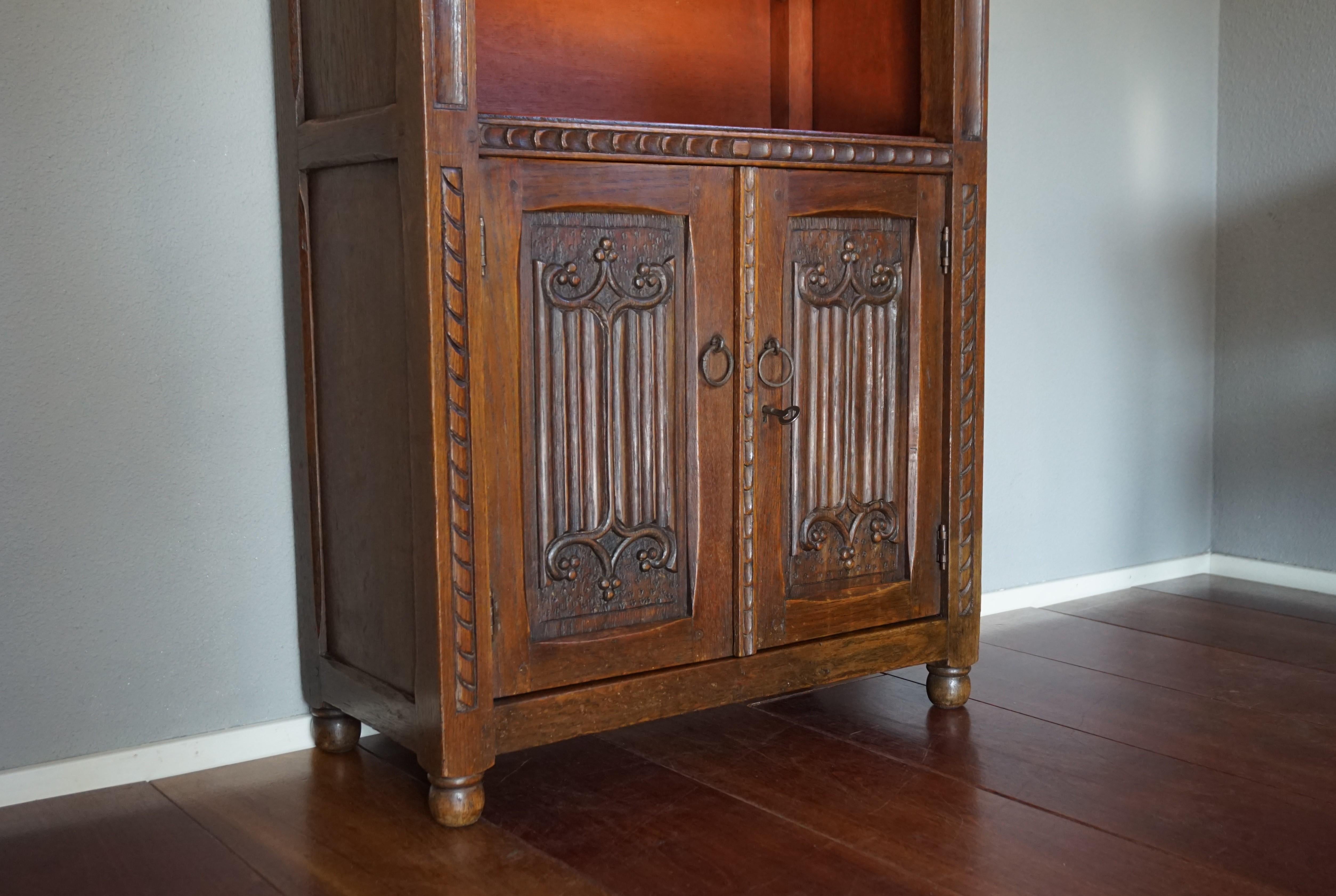 Small Early 1900s Gothic Revival Oak Monastery Bookcase for Books and