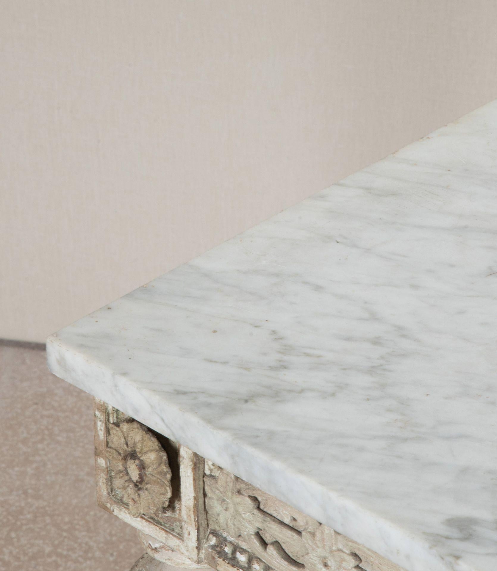 Small Early 19th Century Swedish Gustavian Console Table For Sale 3