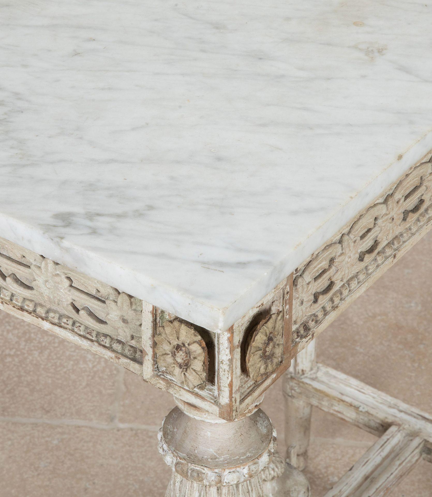 Small Early 19th Century Swedish Gustavian Console Table For Sale 4