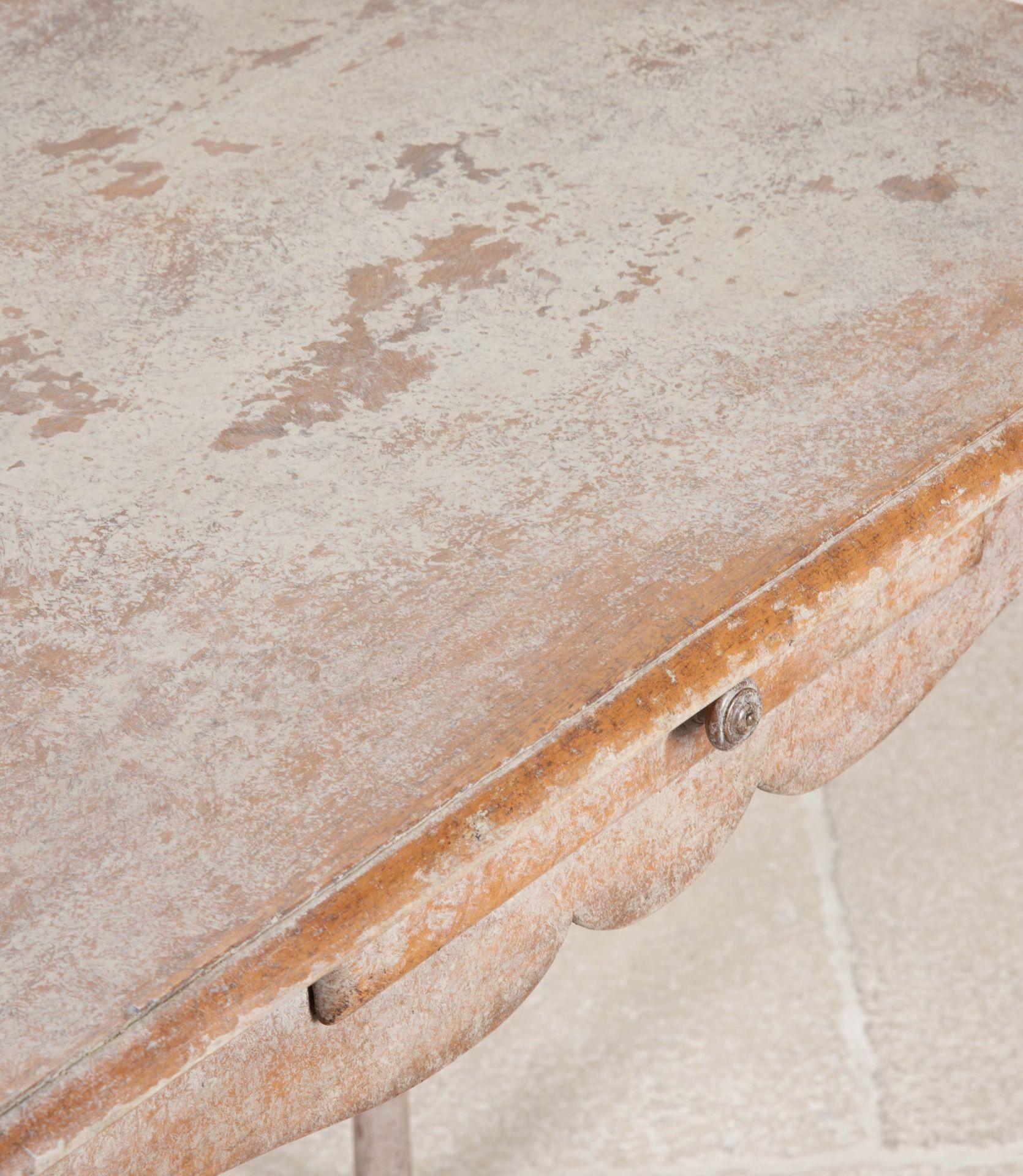 XIXe siècle Small Early 19th Century Swedish Gustavian Period Side Table en vente