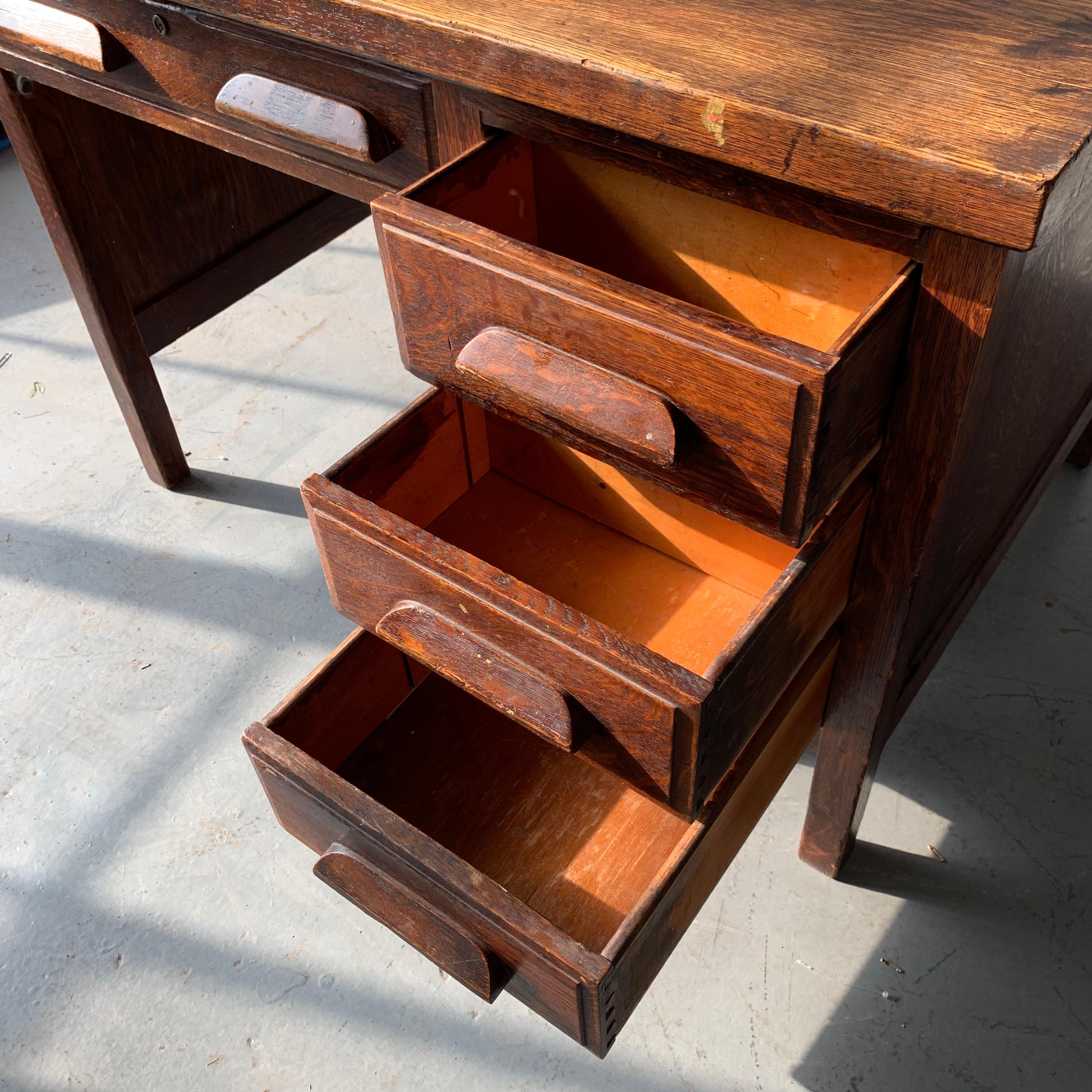 Small Early 20th Century American 3-Drawer Office Desk 6