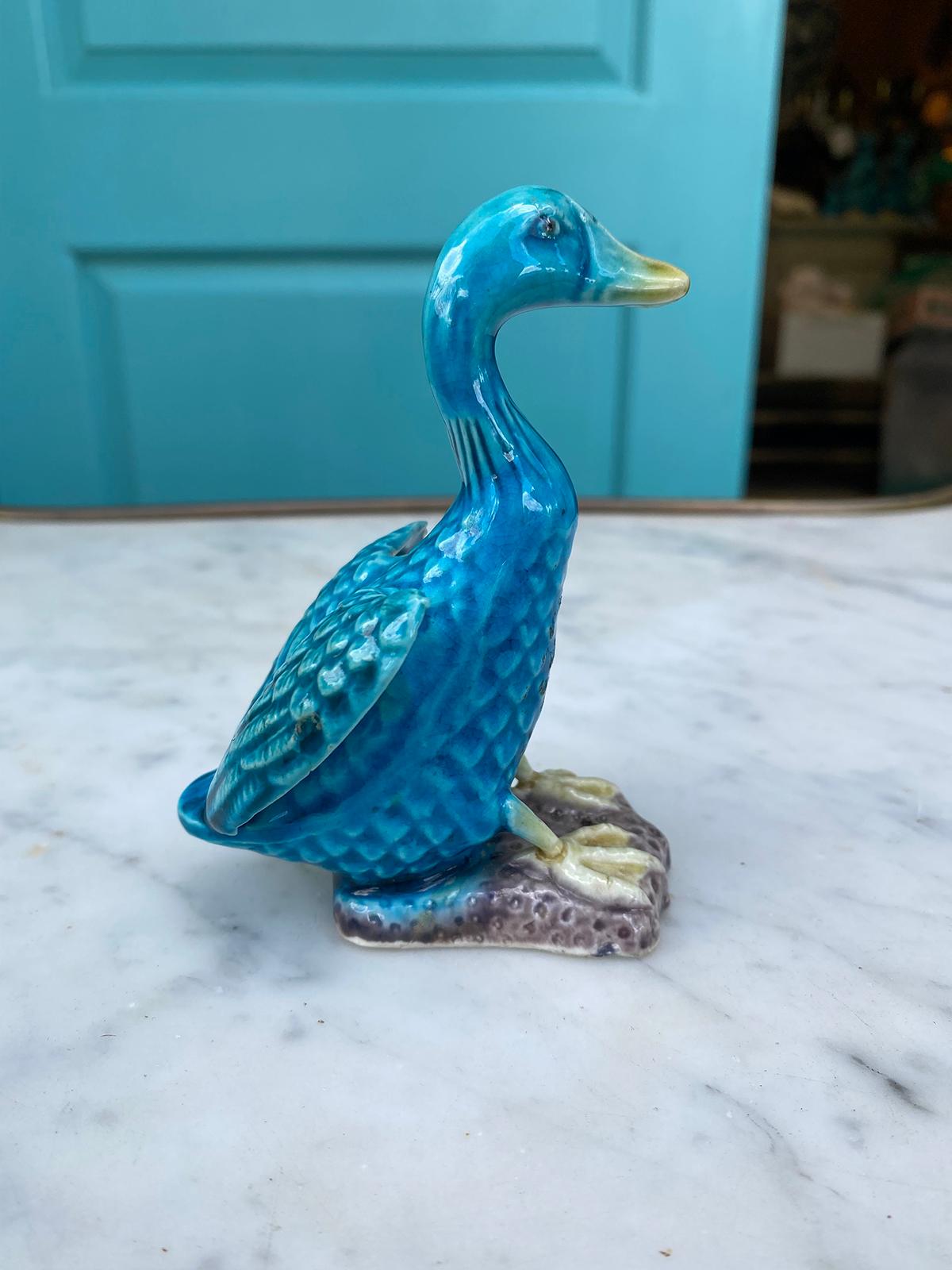 Kleine chinesische glasierte blaue Ente des frühen 20. Jahrhunderts:: nicht markiert (Chinesisch)