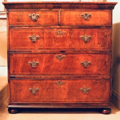 Small Early Georgian Figured Walnut Chest Of Drawers