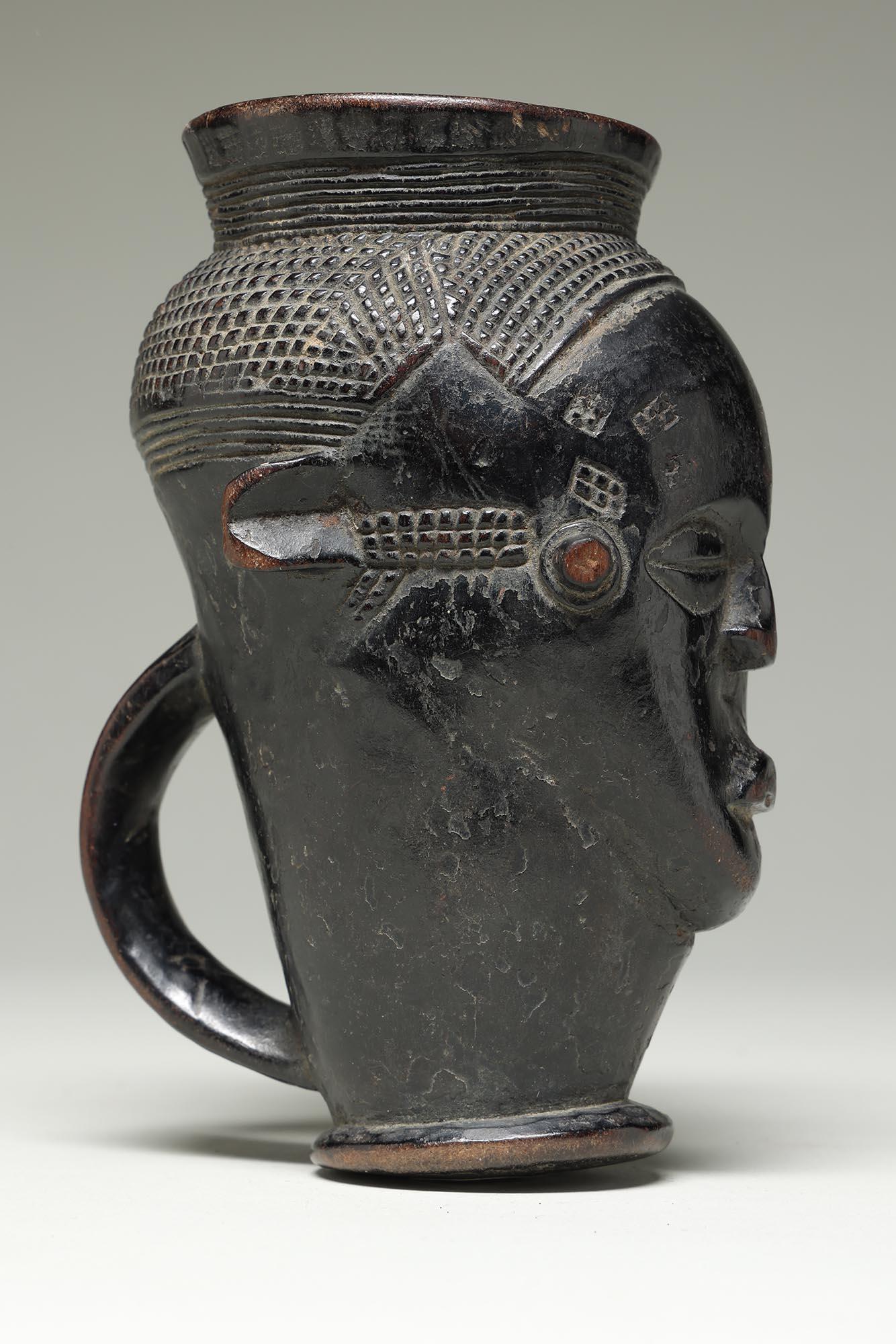 Congolese Small early Kuba Cup With Sweet Face, Fine Hair, Handle DRC, Africa For Sale