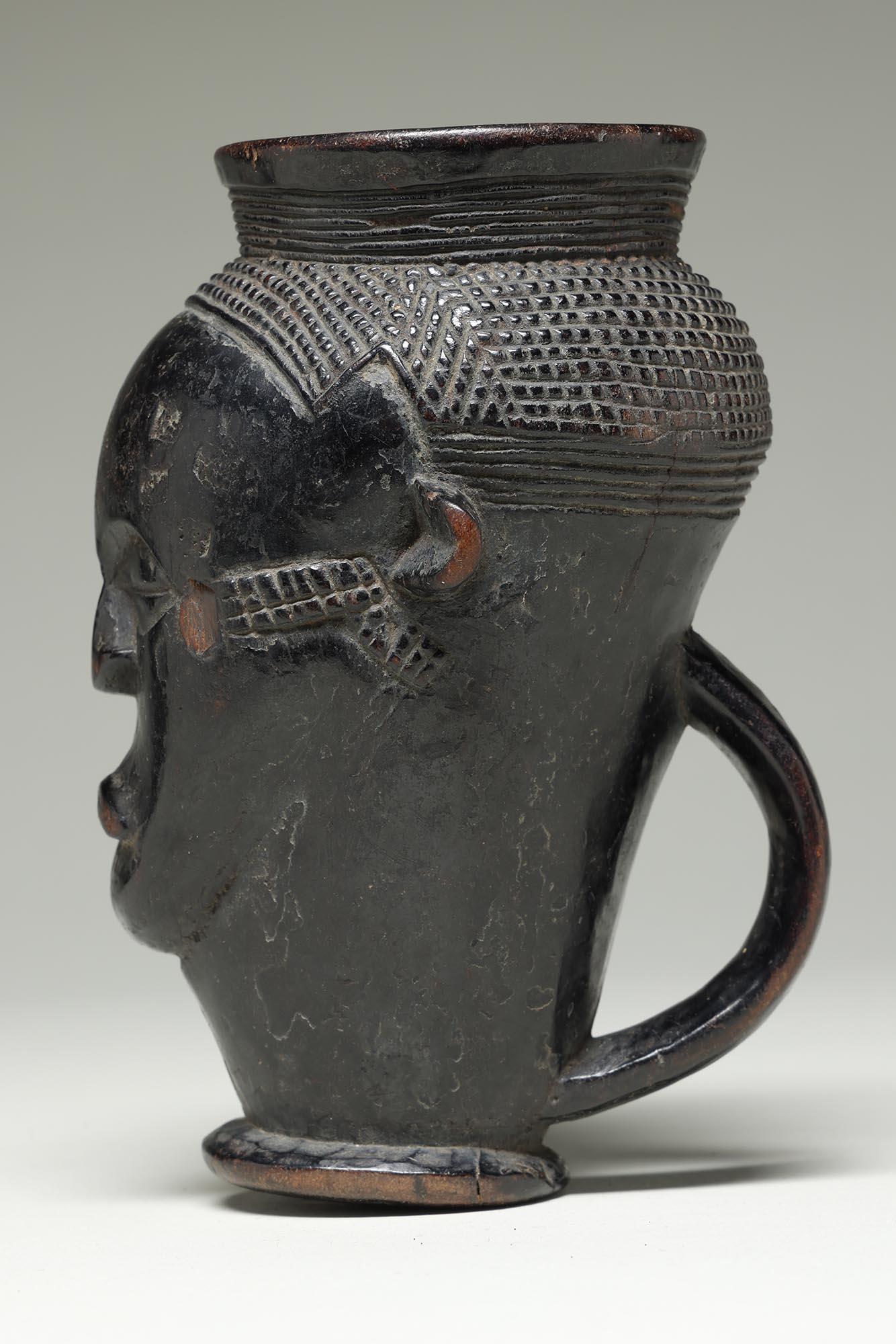 Small early Kuba Cup With Sweet Face, Fine Hair, Handle DRC, Africa In Fair Condition For Sale In Point Richmond, CA
