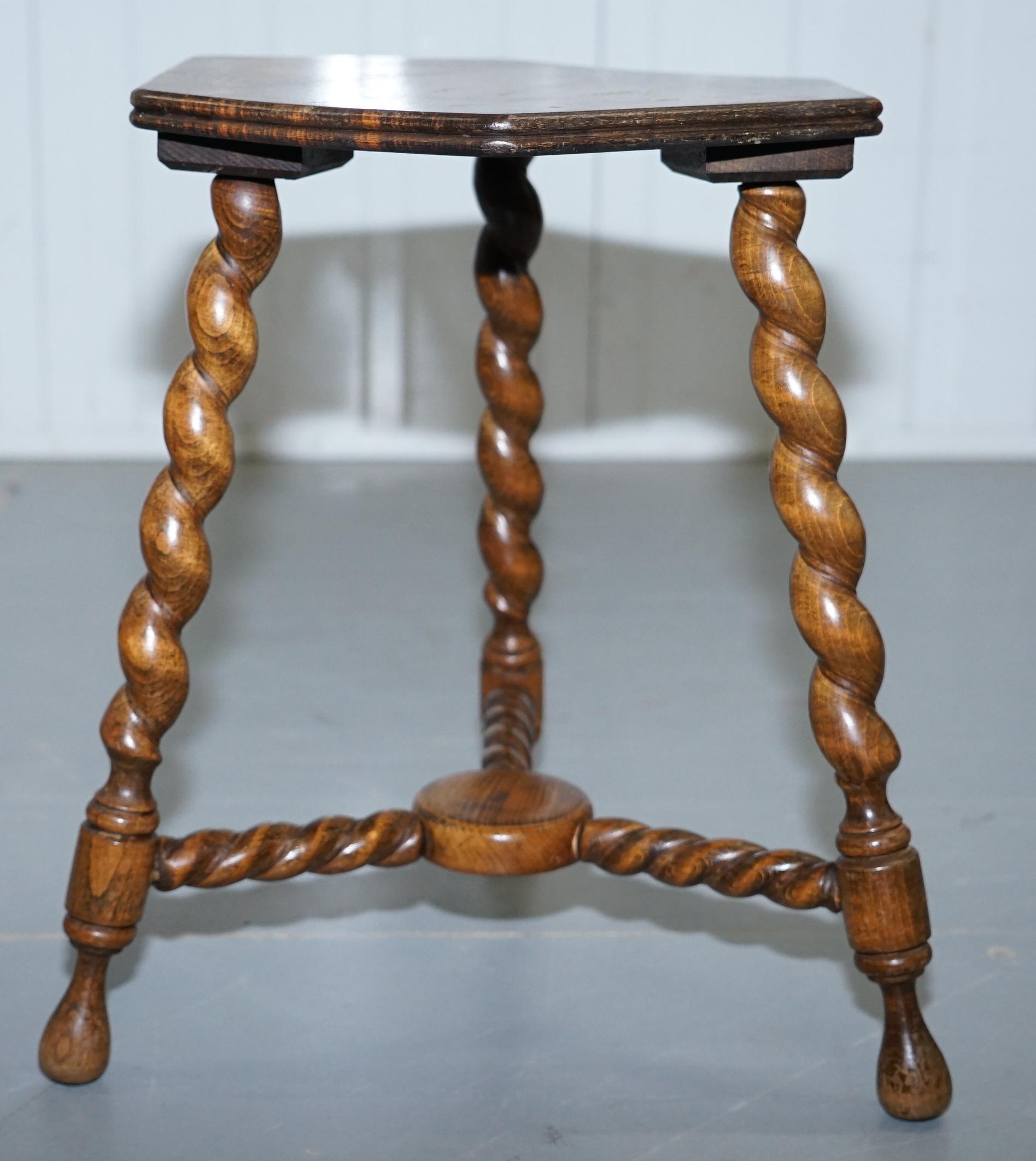 Small Edwardian English Oak Side, End, Lamp, Wine Table with Barley Twist Legs 2