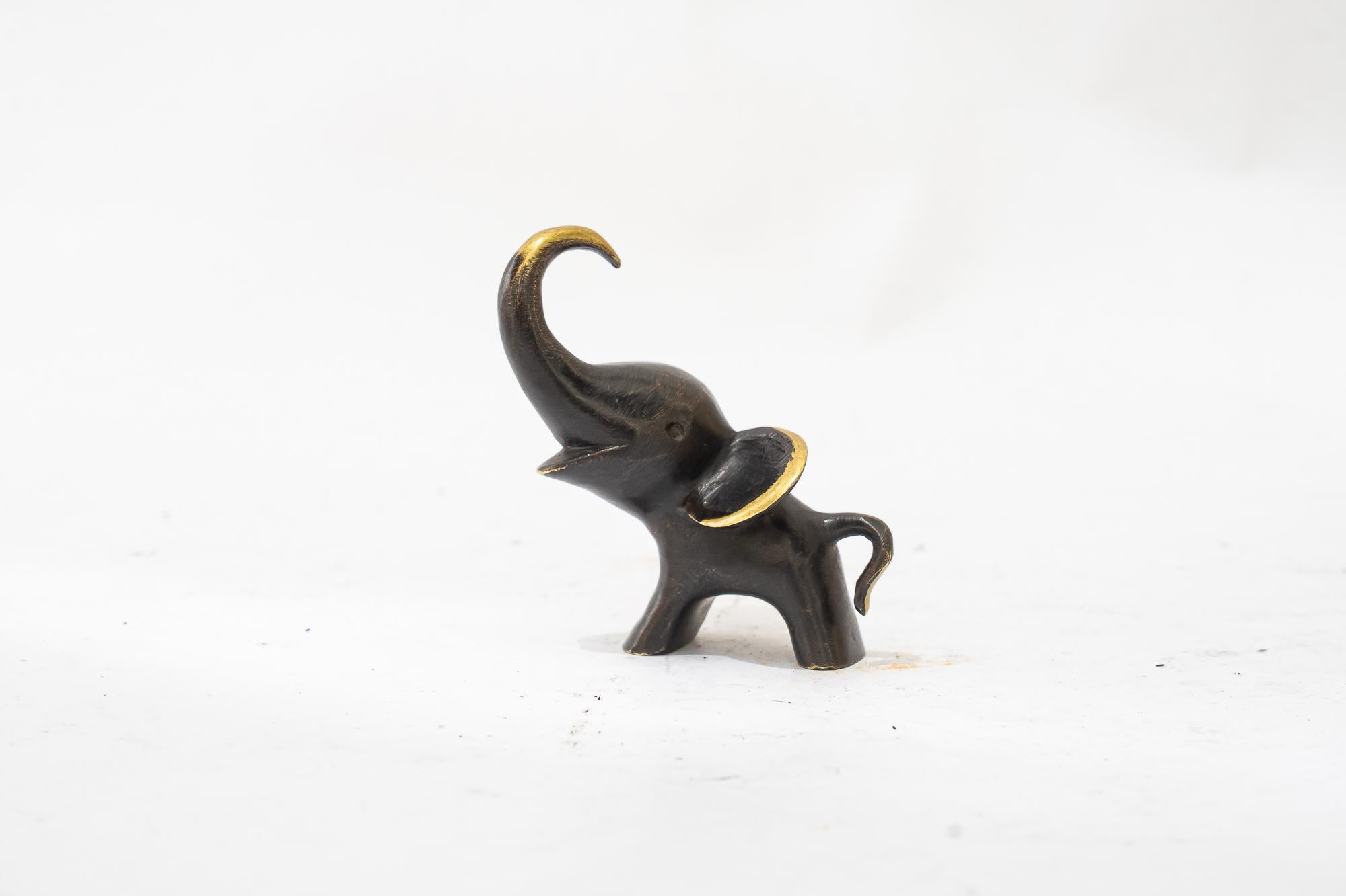 Mid-Century moderno Piccola statuetta di elefante di Walter Bosse Vienna, anni '50 circa ( contrassegnata ) in vendita
