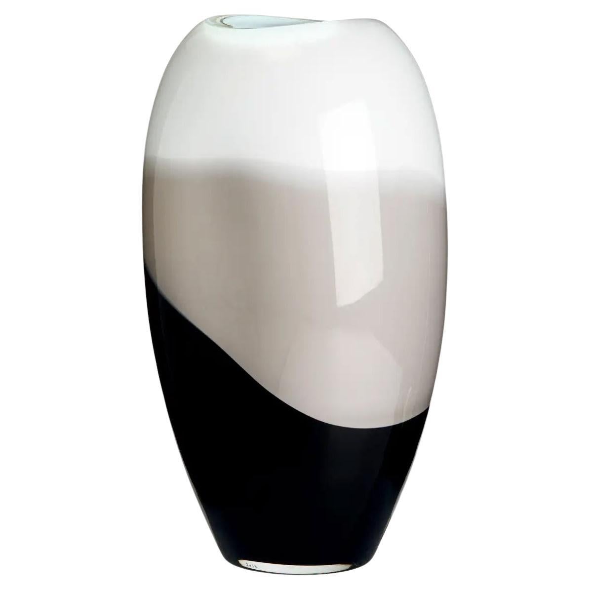 Vaso Ellisse piccolo in avorio, grigio e nero di Carlo Moretti