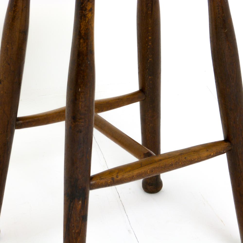 Small Elm Topped Victorian Stool (Spätes 19. Jahrhundert)