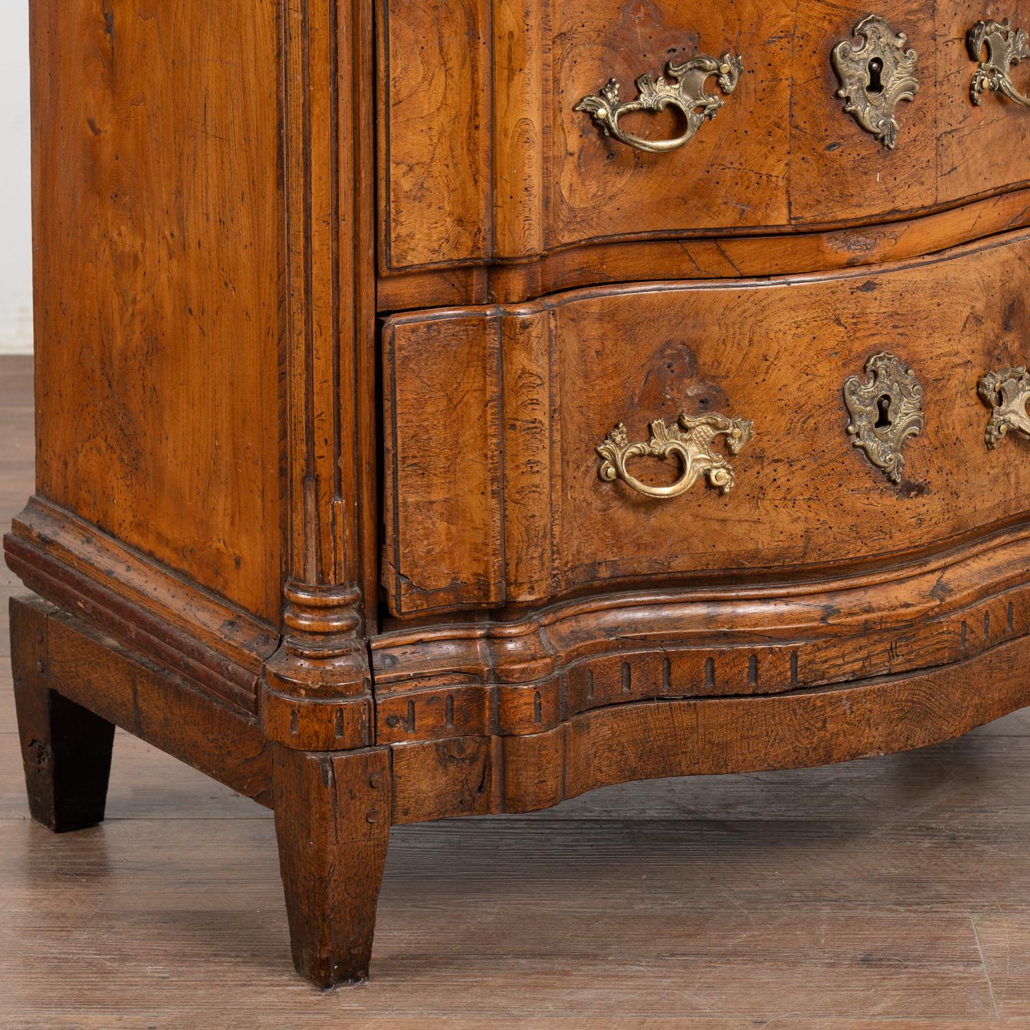 Small Elm Wood Louis XVI Chest of Drawers, Denmark circa 1870-90 For Sale 6