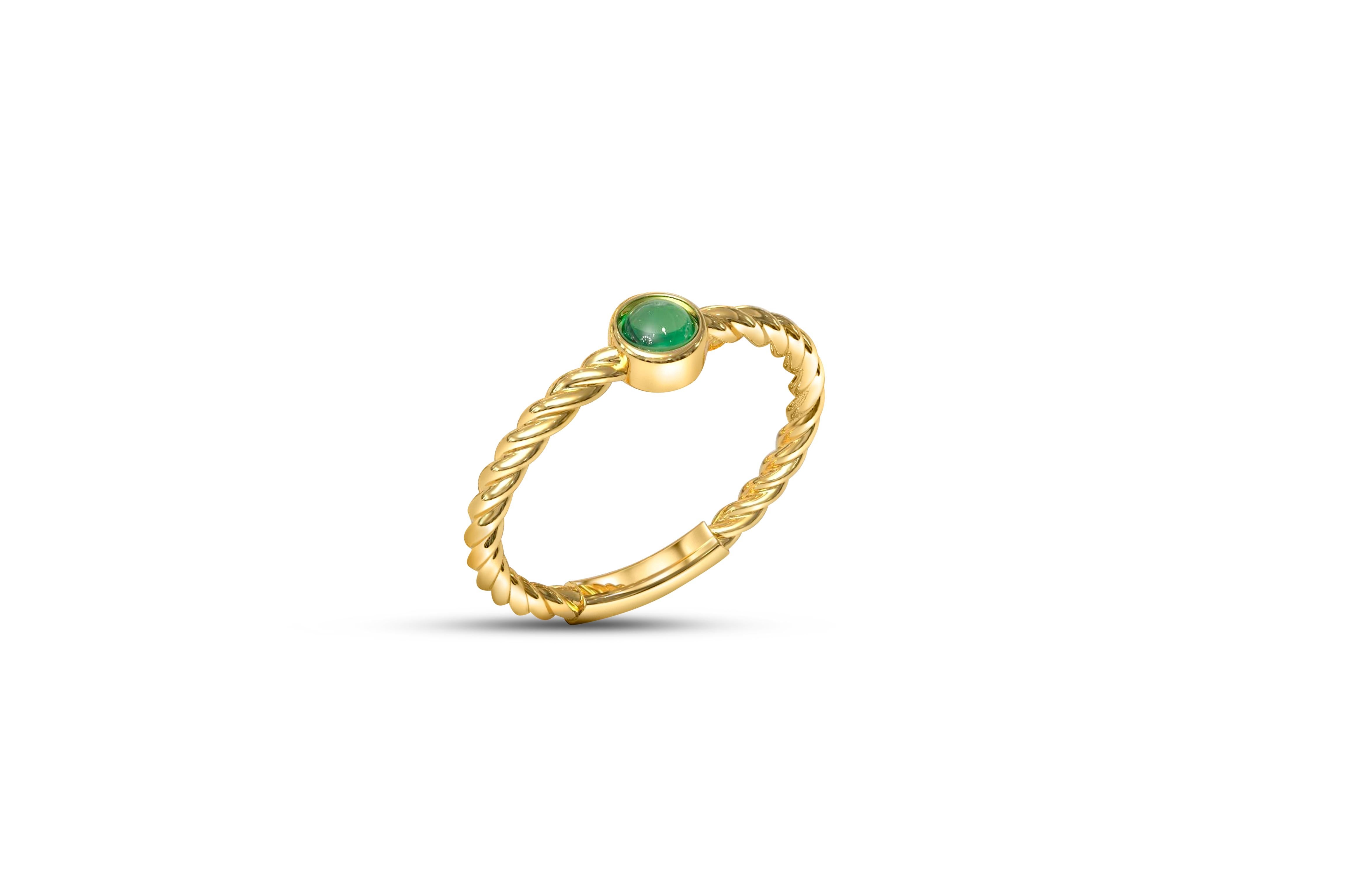 Modern Small emerald cabochon 14k gold ring. For Sale