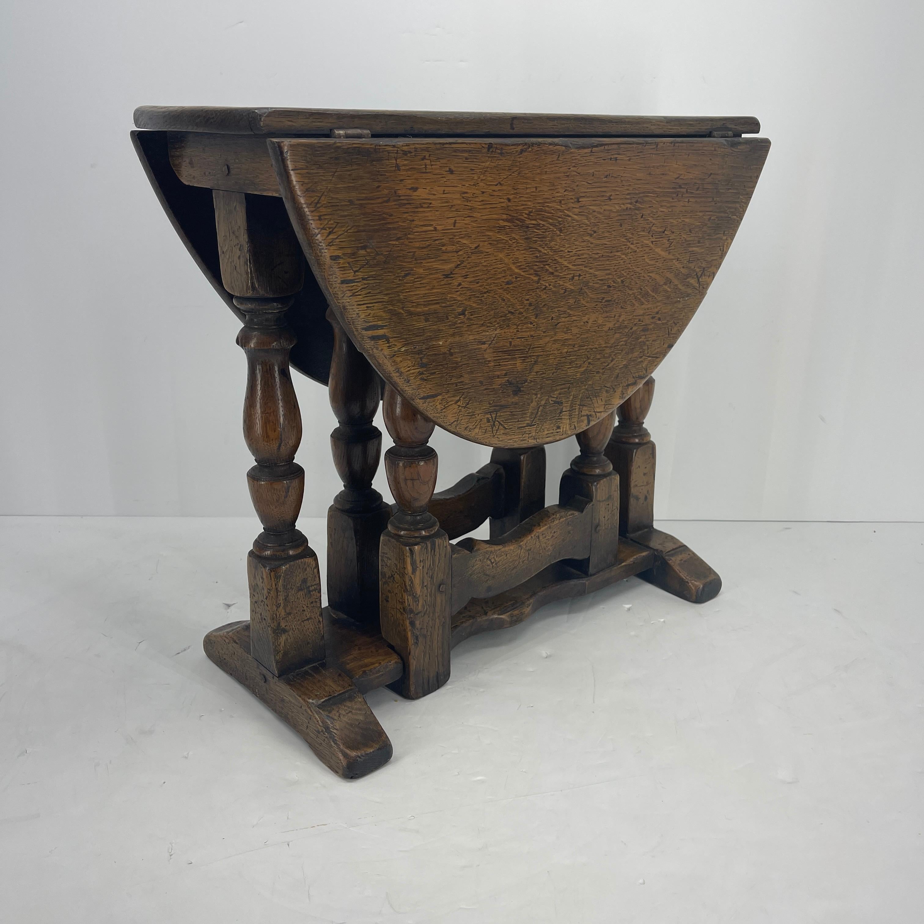 Small English 19th Century Gate Leg Drop Leaf Oak Table Salesman Sample 3