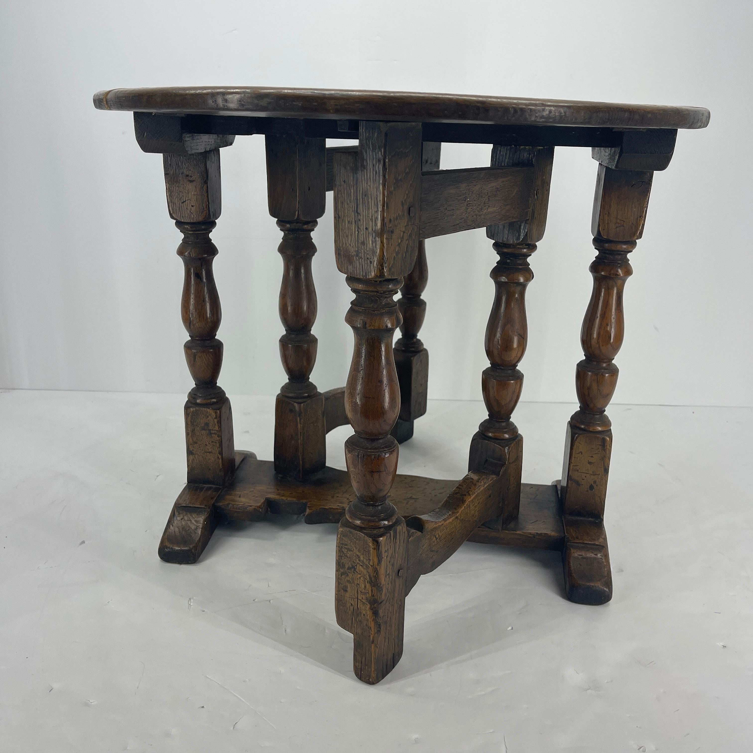 Small English 19th Century Gate Leg Drop Leaf Oak Table Salesman Sample 9