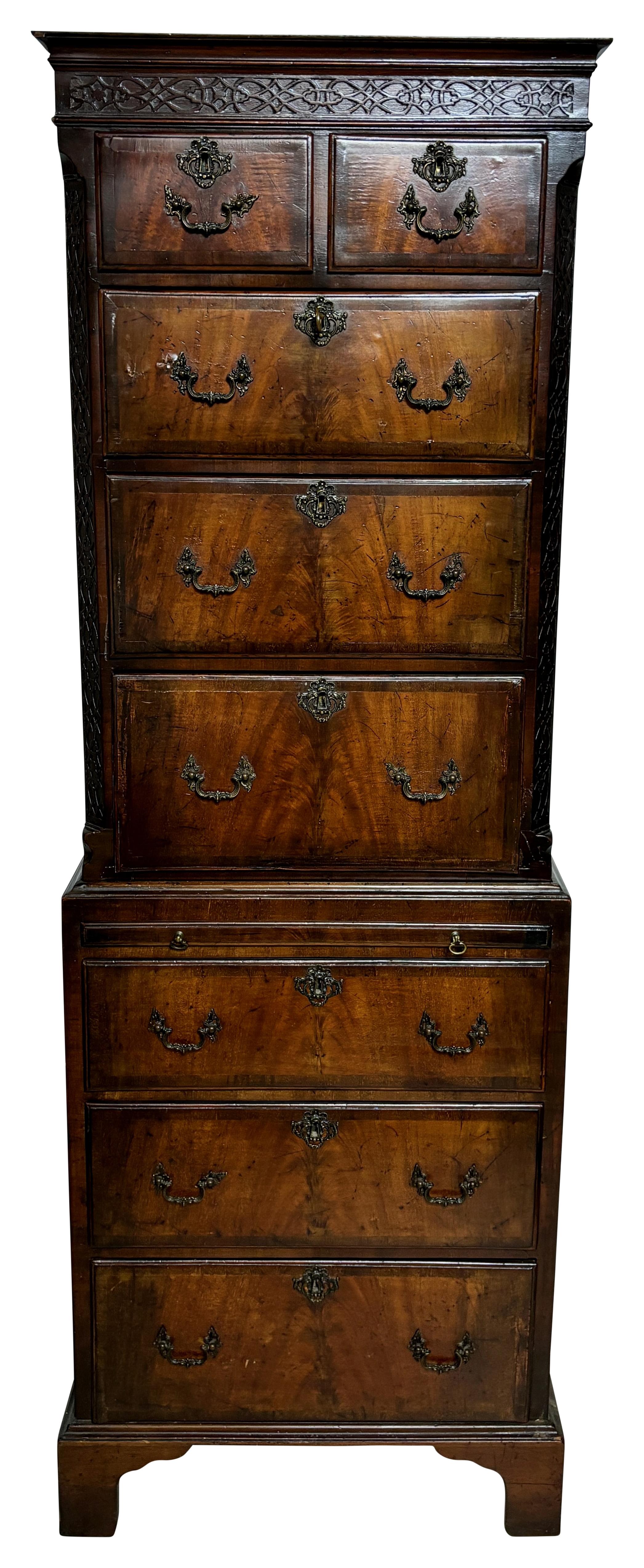 Small English George II Style Mahogany Chest on Chest For Sale 1
