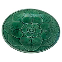 Small English Green Majolica Water Lilly Plate, circa 1890