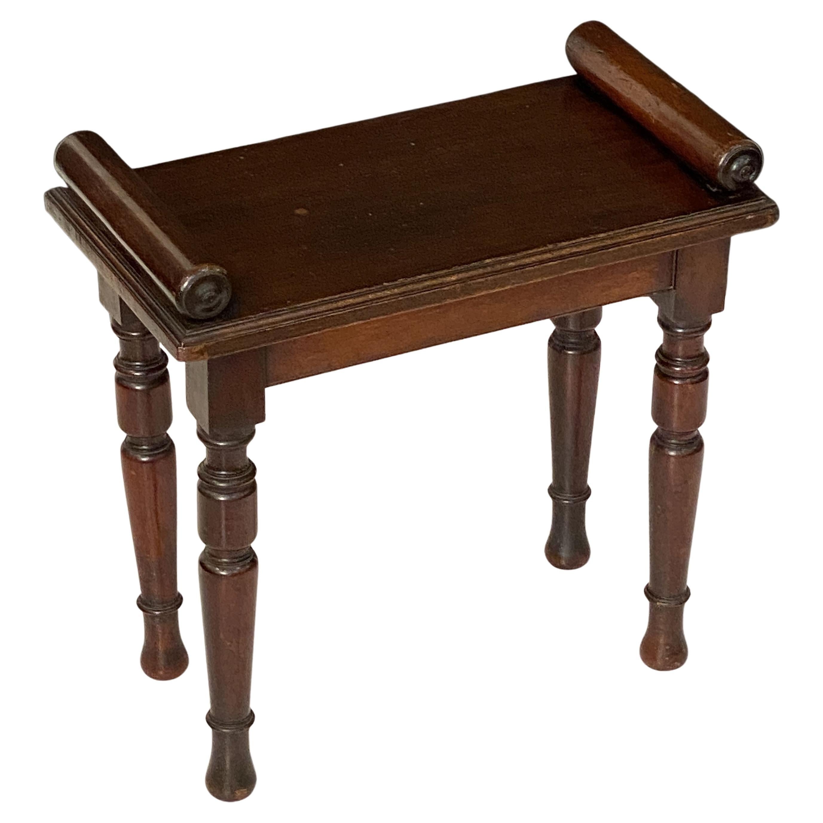 Small English Hall Bench or Window Seat of Mahogany on Turned Legs
