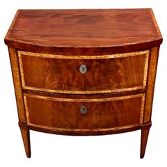 Hepplewhite Commodes and Chests of Drawers