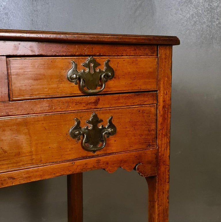 George III Small English Lamp Table For Sale