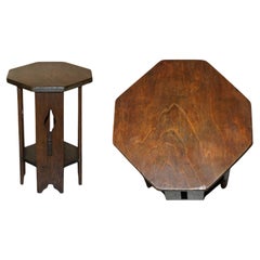 SMALL ENGLISH OAK LIBERTY LONDON STYLE ART NOUVEAU SIDE END LAMP WiNE TABLE