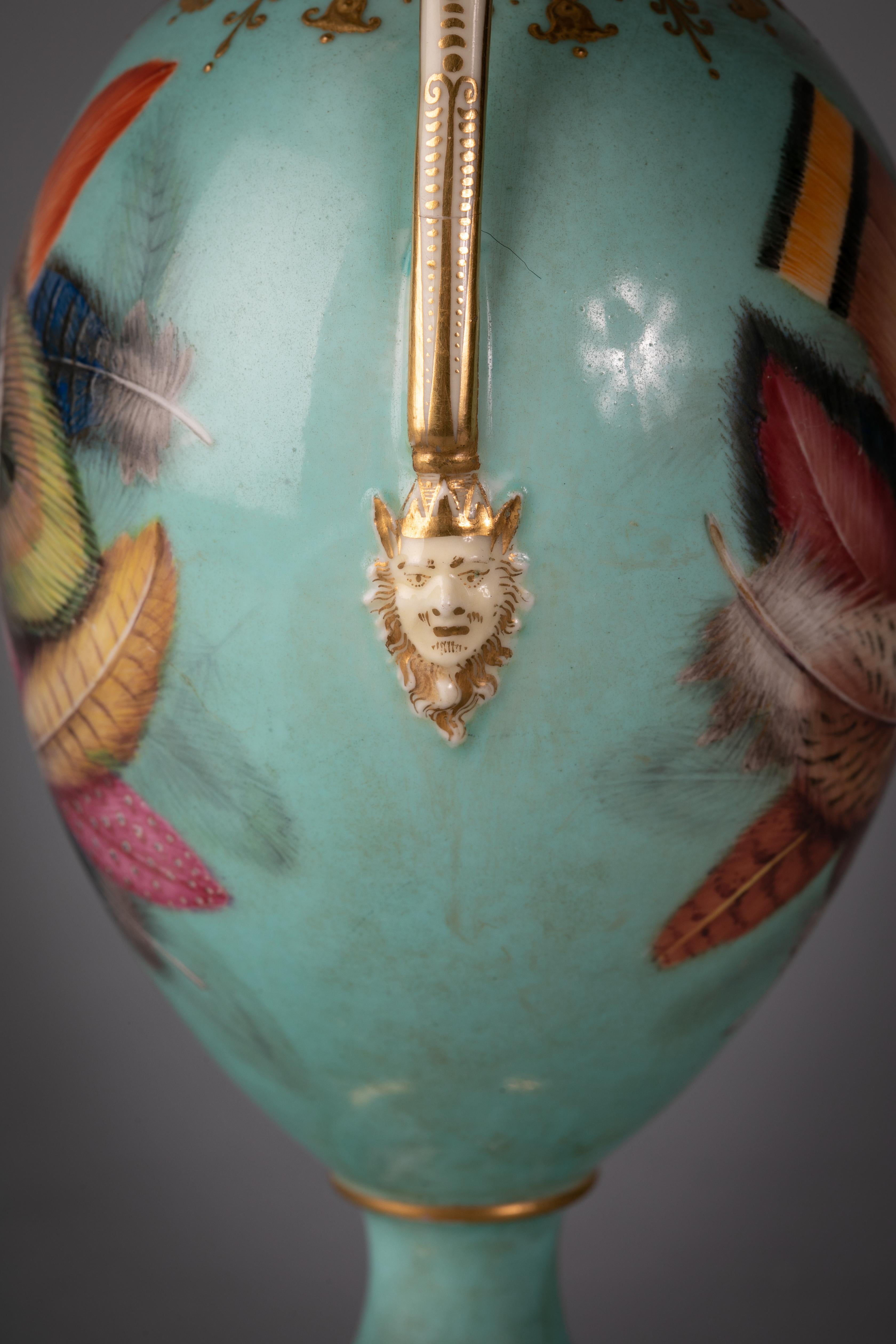 Small English Porcelain Two-Handled Vase with Feathers, Minton, circa 1840 For Sale 1