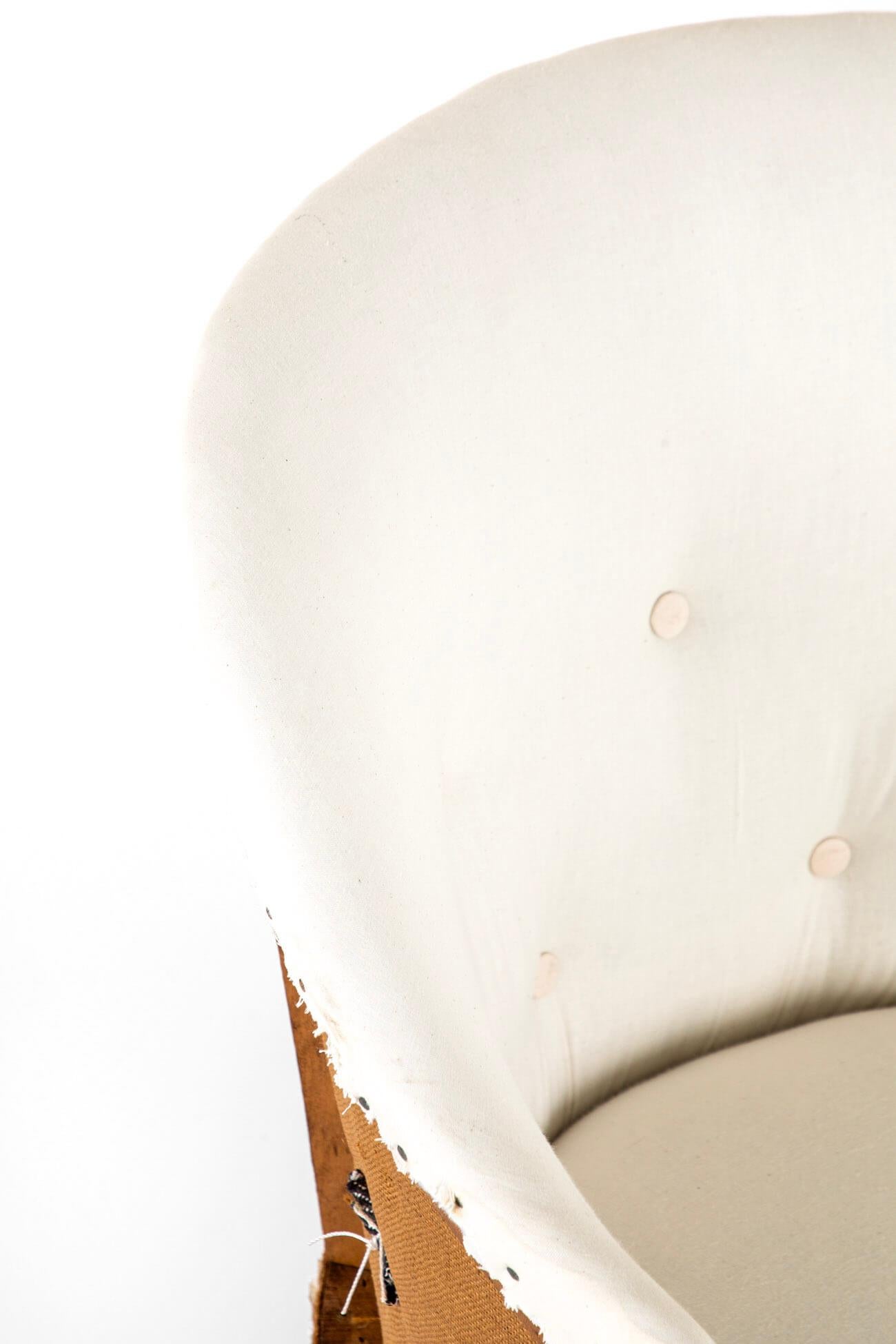 Pequeña silla inglesa victoriana deconstruida para el dormitorio en venta 2