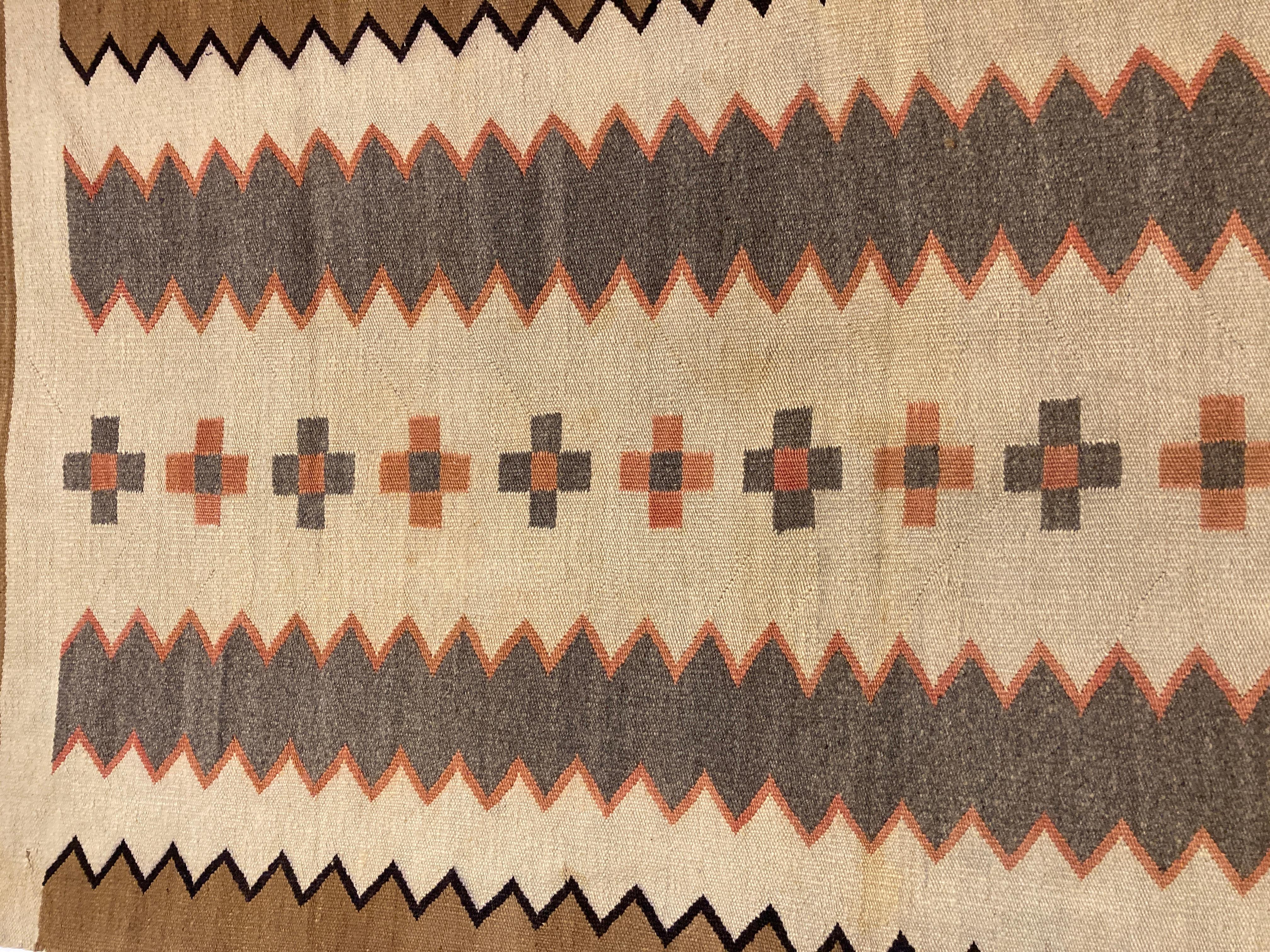 Small, Exquisite Navajo Weaving In Good Condition In Philadelphia, PA