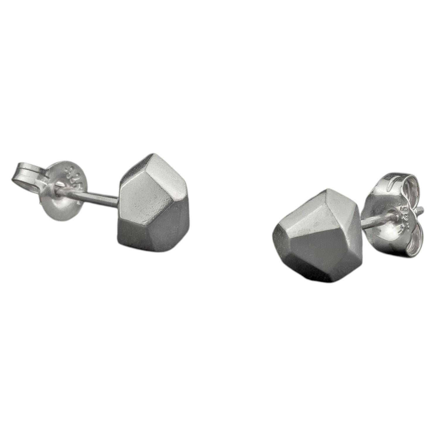 Small Facet Stud Earrings in Sterling Silver 925 by Leonie Simpson