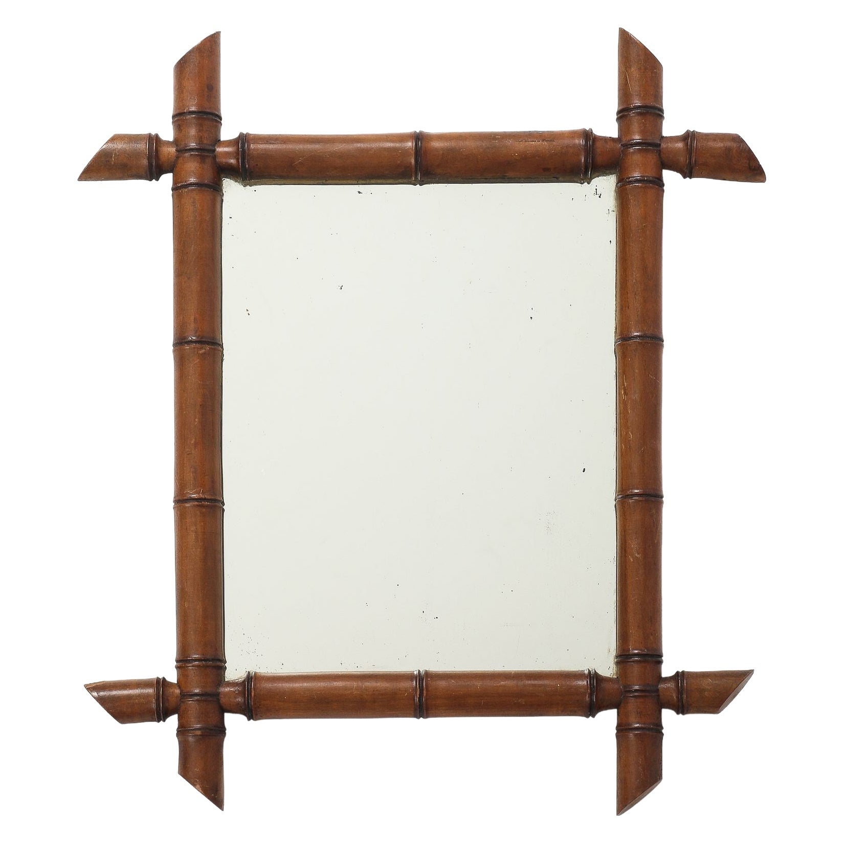 Petit miroir à cadre sculpté en faux bambou, Angleterre, années 1940