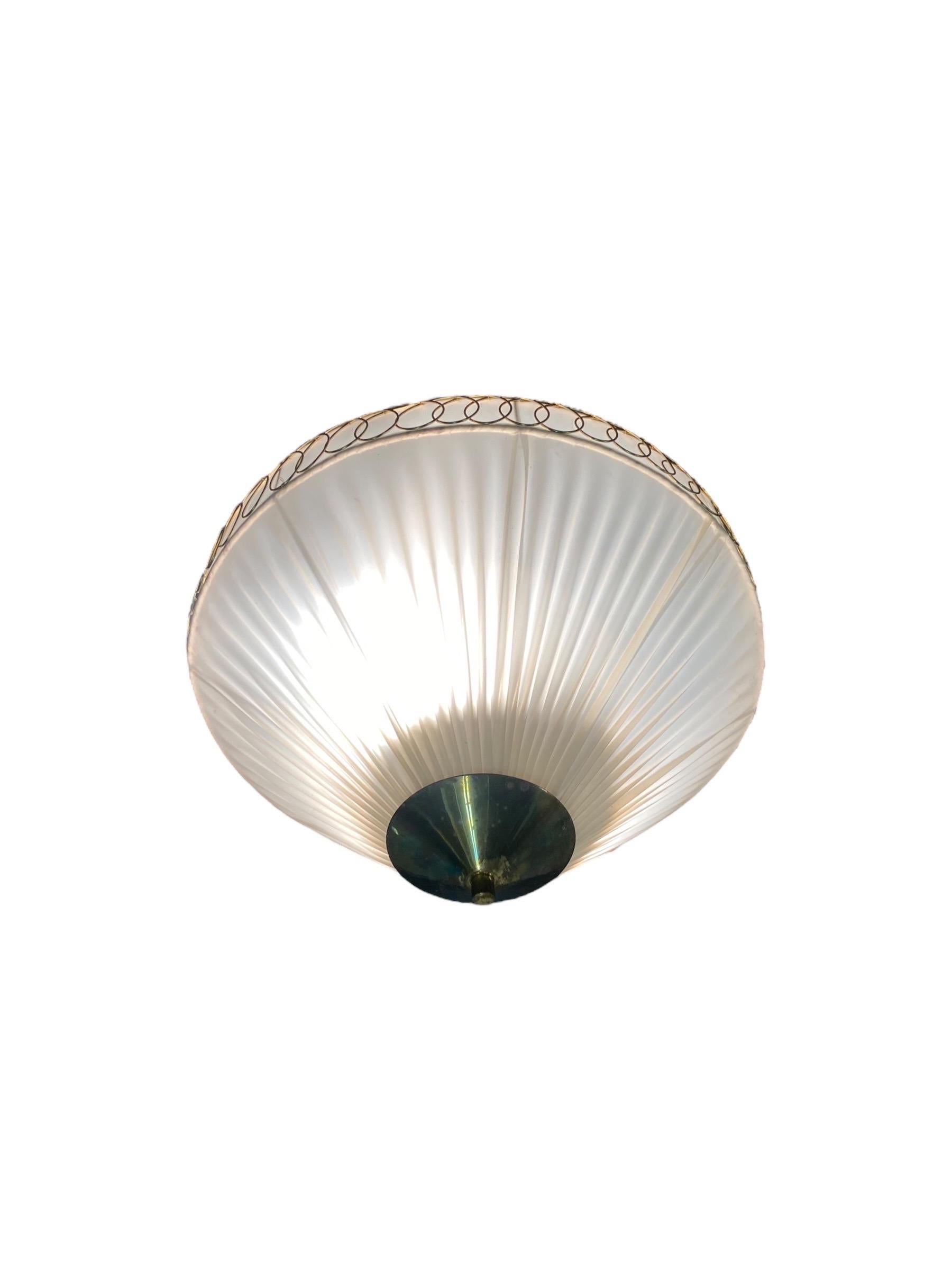Piccola lampada da incasso finlandese Model 1241 in ottone e tessuto sintetico, Valinte 1950 In condizioni buone in vendita a Helsinki, FI